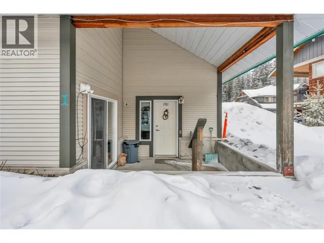 101 - 156 CLEARVIEW CRESCENT, Apex Mountain 5