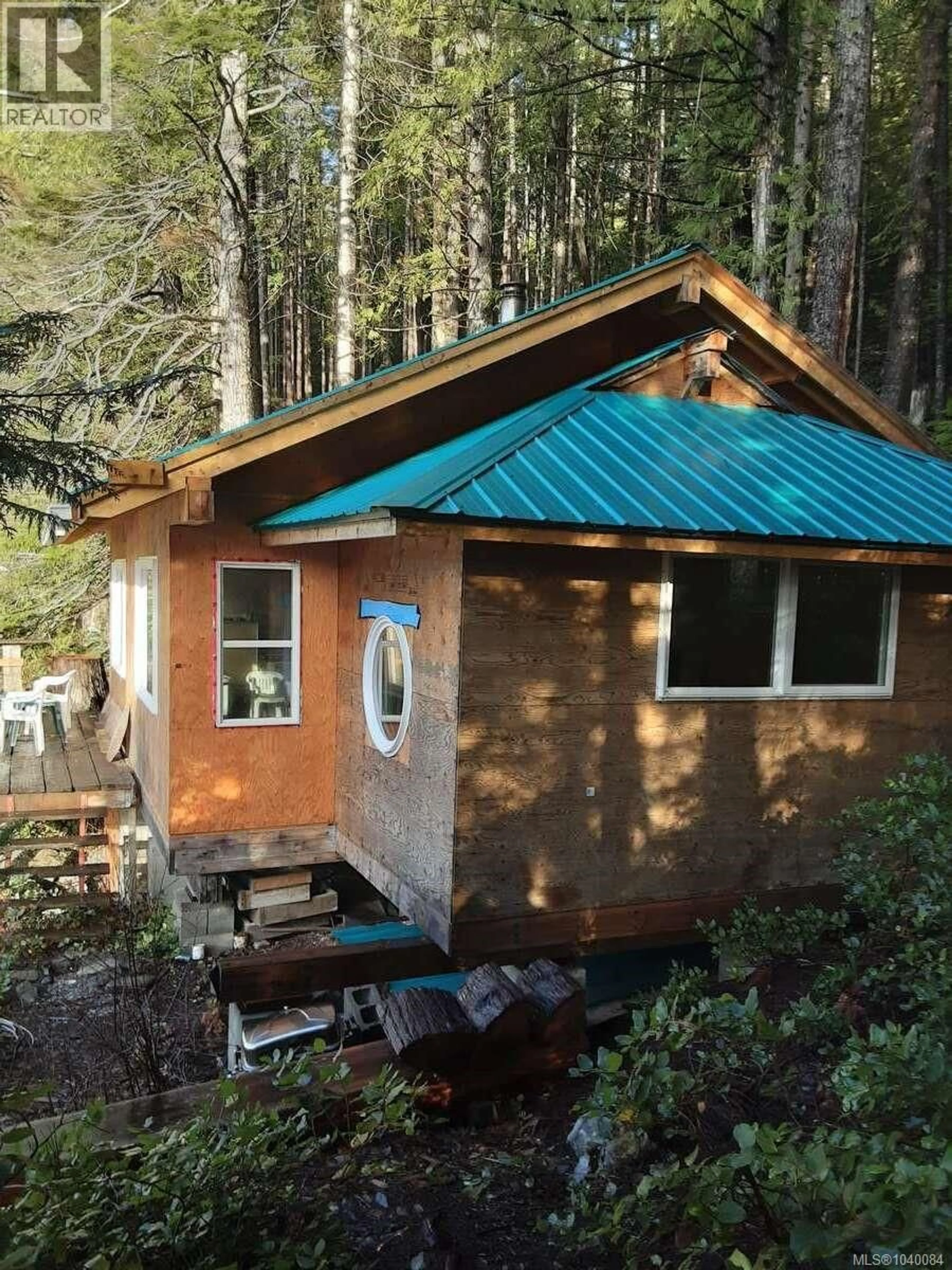 Shed for 14 RENDEZVOUS ISLAND, See Remarks British Columbia V0P1H0