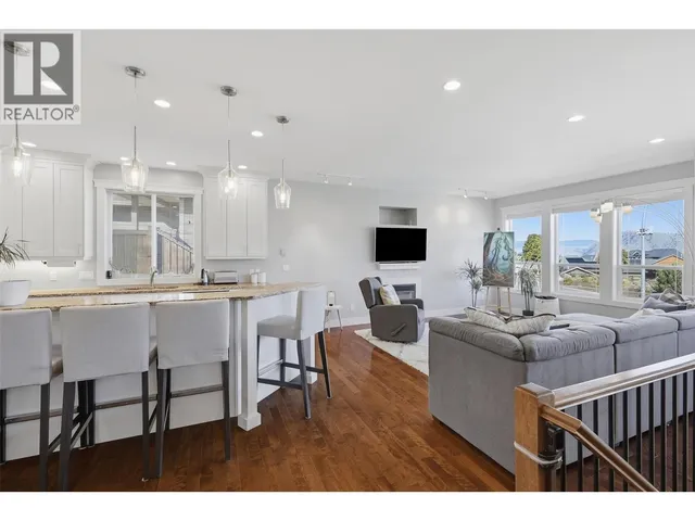 1933 GALORE CRESCENT, Kamloops 4