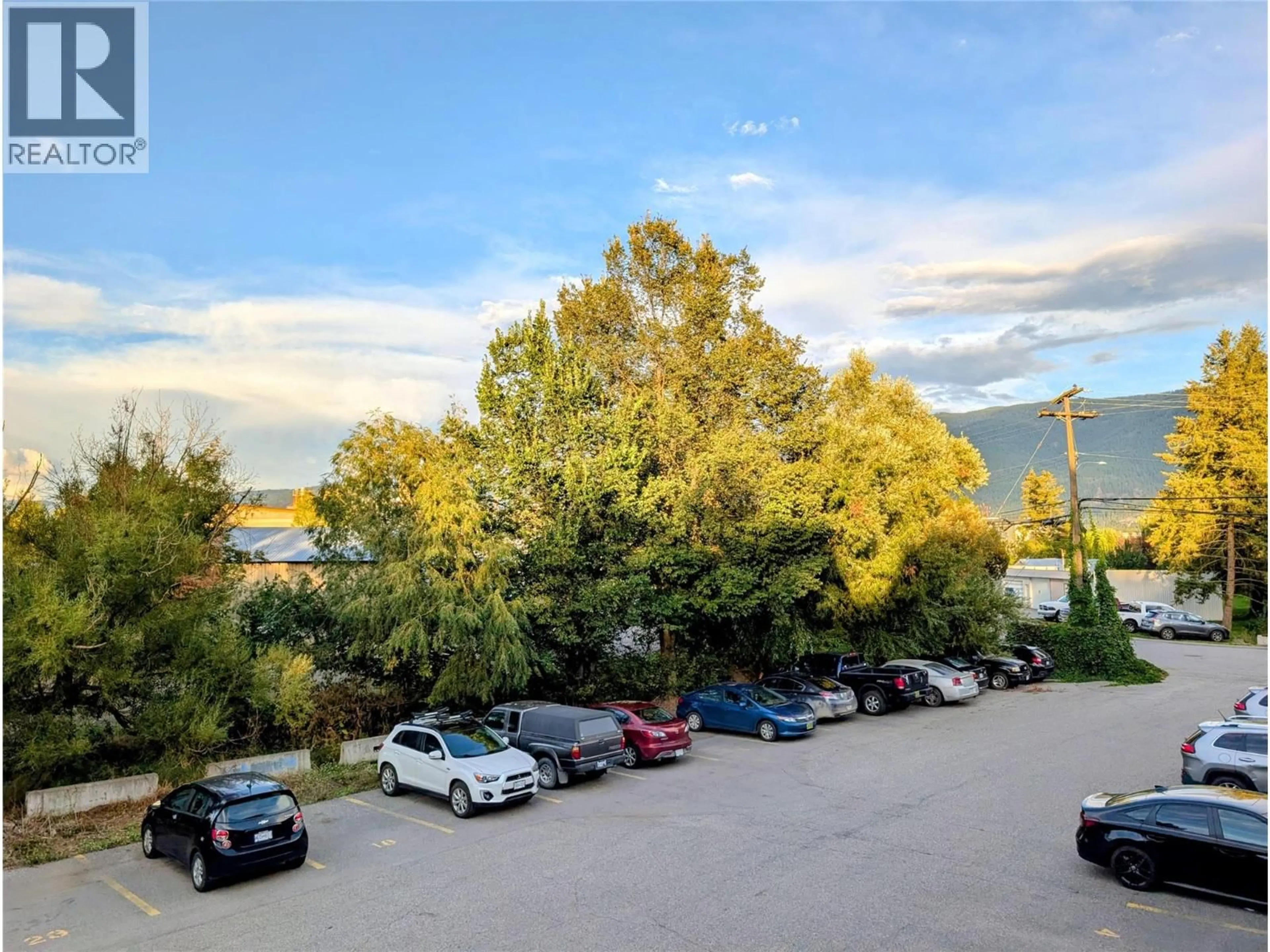 A pic from outside/outdoor area/front of a property/back of a property/a pic from drone, mountain view for 22 - 3397 PATTERSON STREET, Armstrong British Columbia V4Y0h1