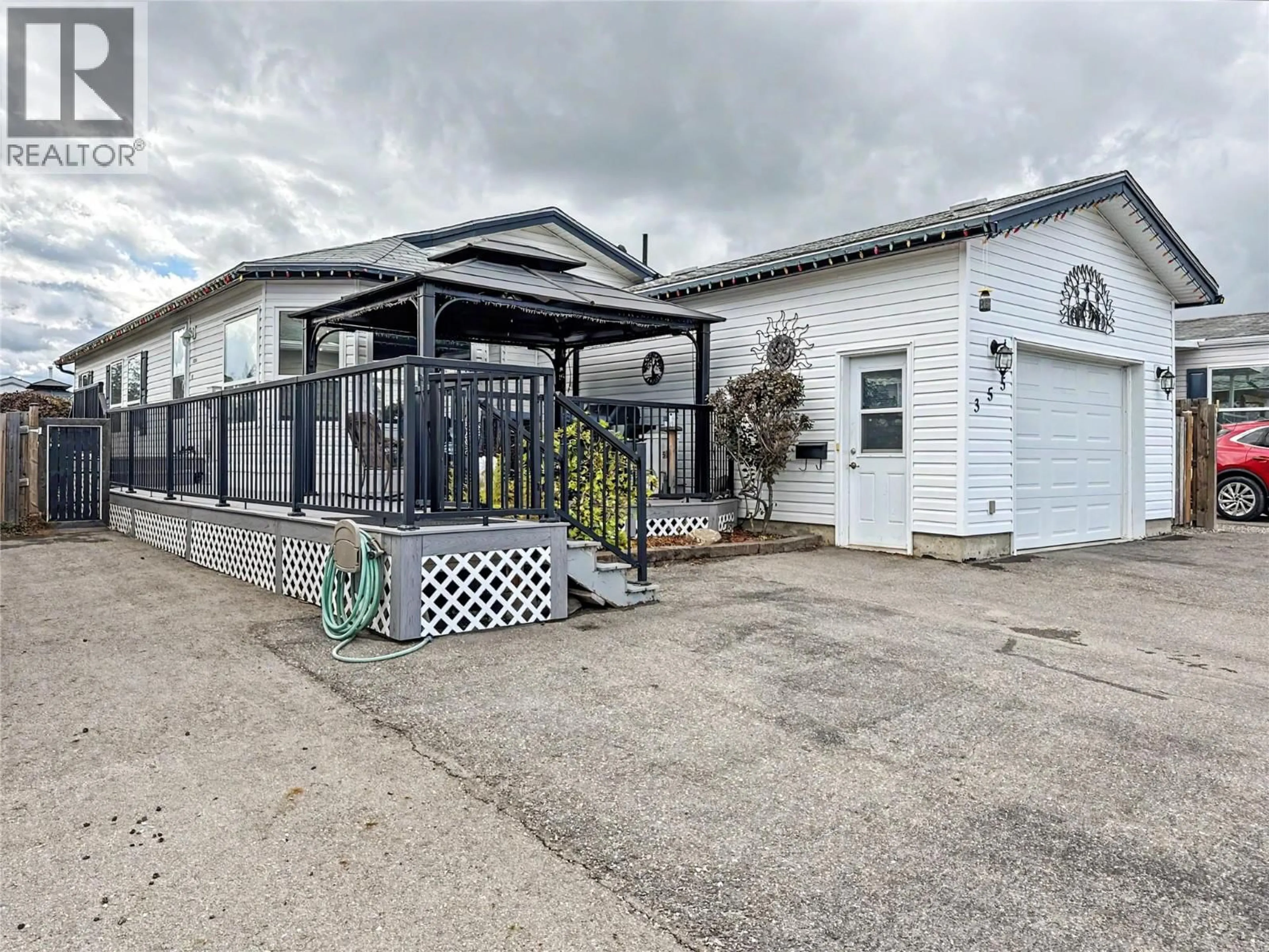 Unknown for 355 MISSION CRESCENT, Cranbrook British Columbia V1C6S5