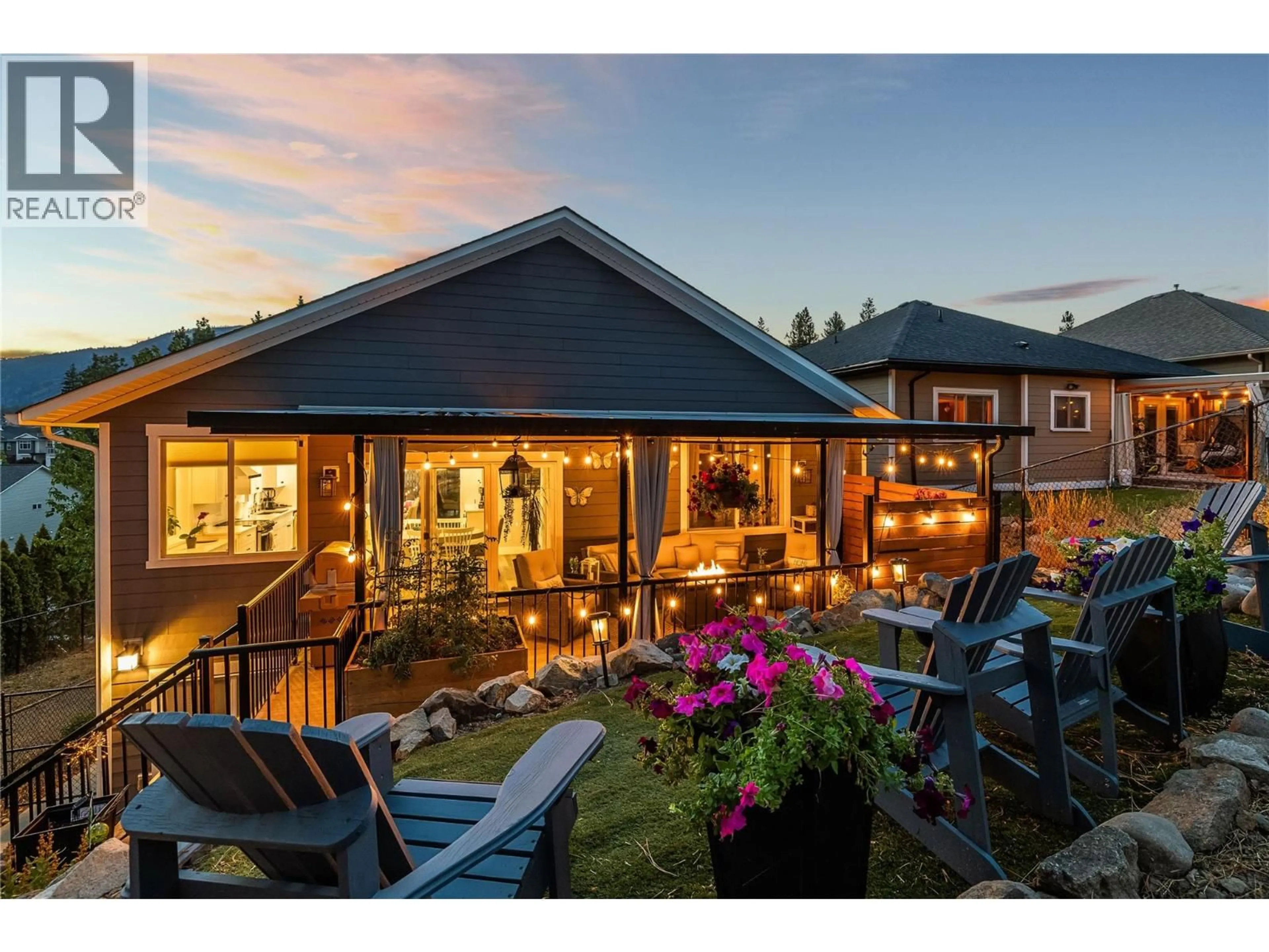 Patio, mountain view for 2180 SUNVIEW DRIVE, West Kelowna British Columbia V1Z3X9