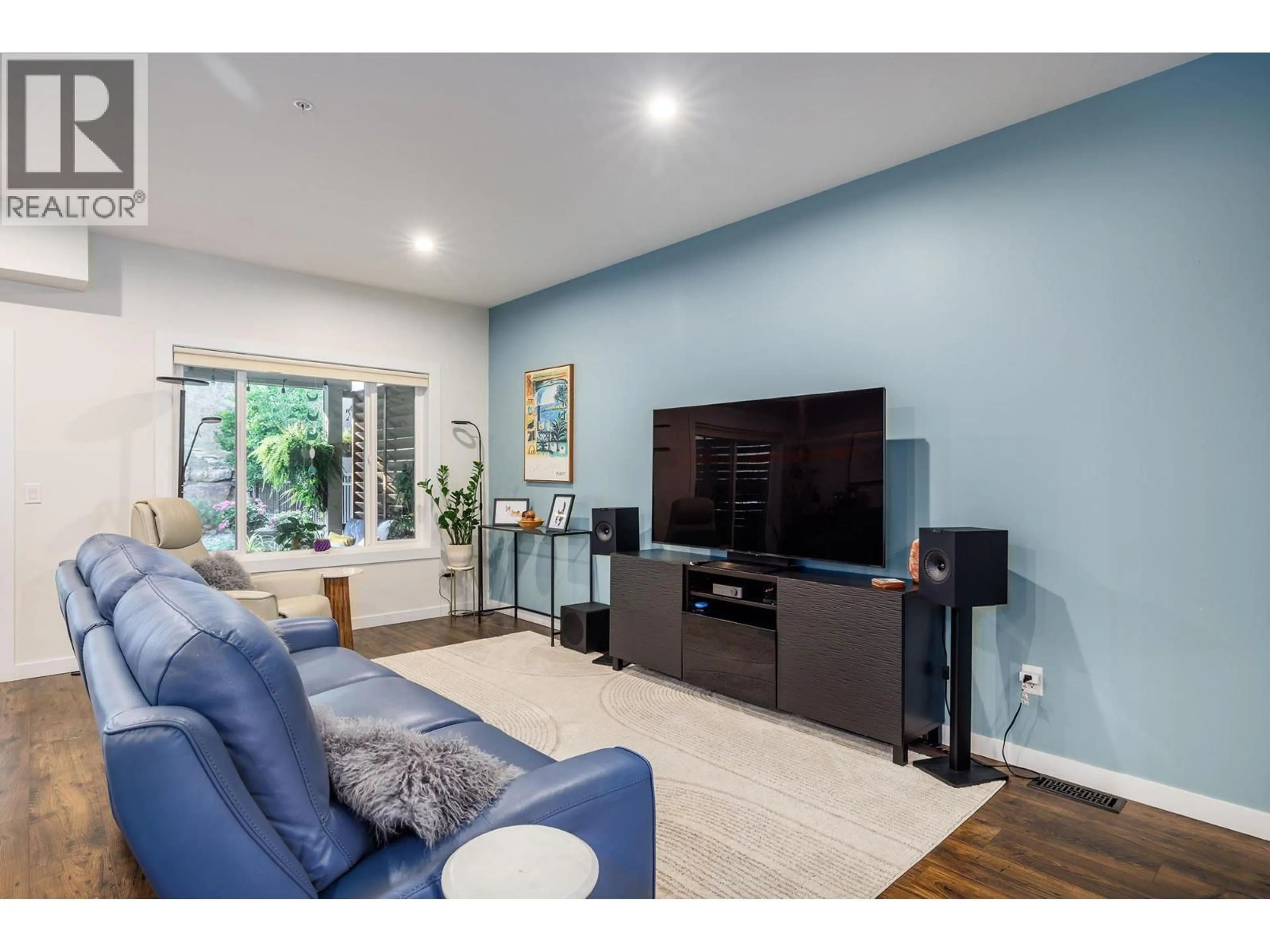 Living room with furniture, unknown for 89 - 600 BOYNTON PLACE, Kelowna British Columbia V1V3B8