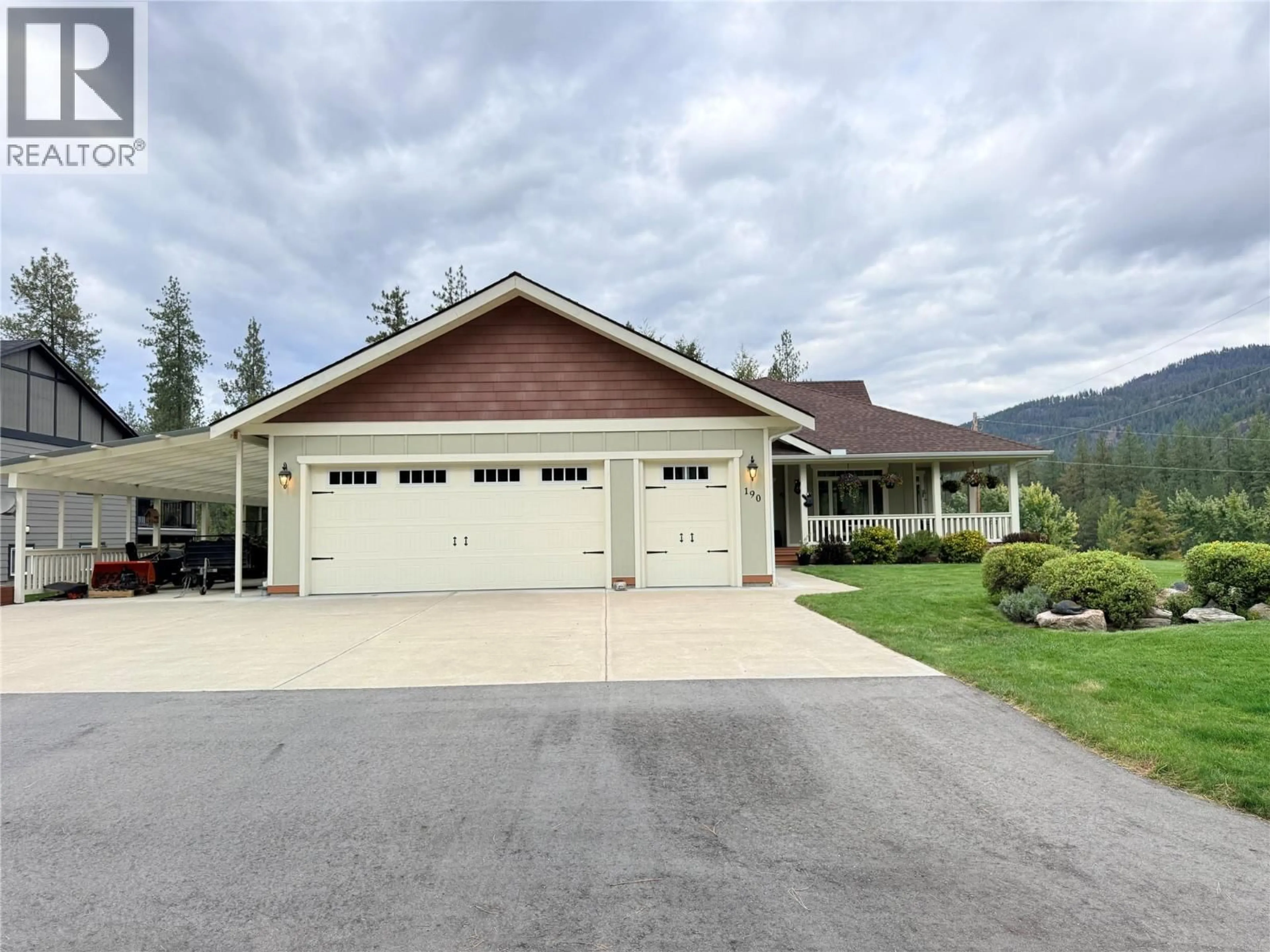 Unknown for 190 1ST AVENUE, Christina Lake British Columbia V0H1E0