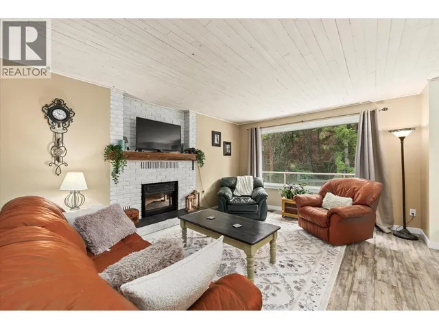 2684 ALHAMBRA DRIVE, West Kelowna 5