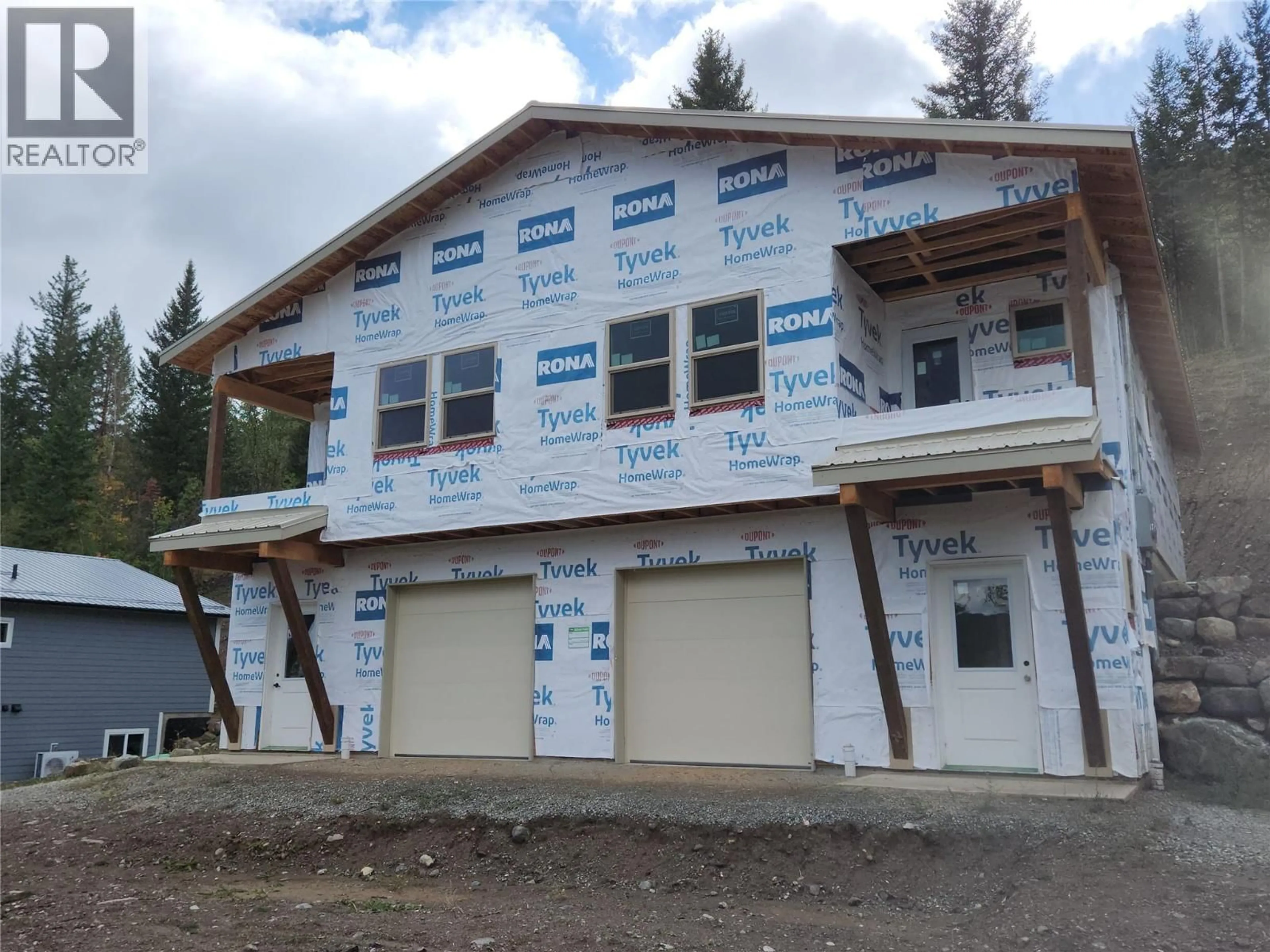 Home with vinyl exterior material, building for 2261 MCTAVISH ROAD, Kamloops British Columbia V0E3E1