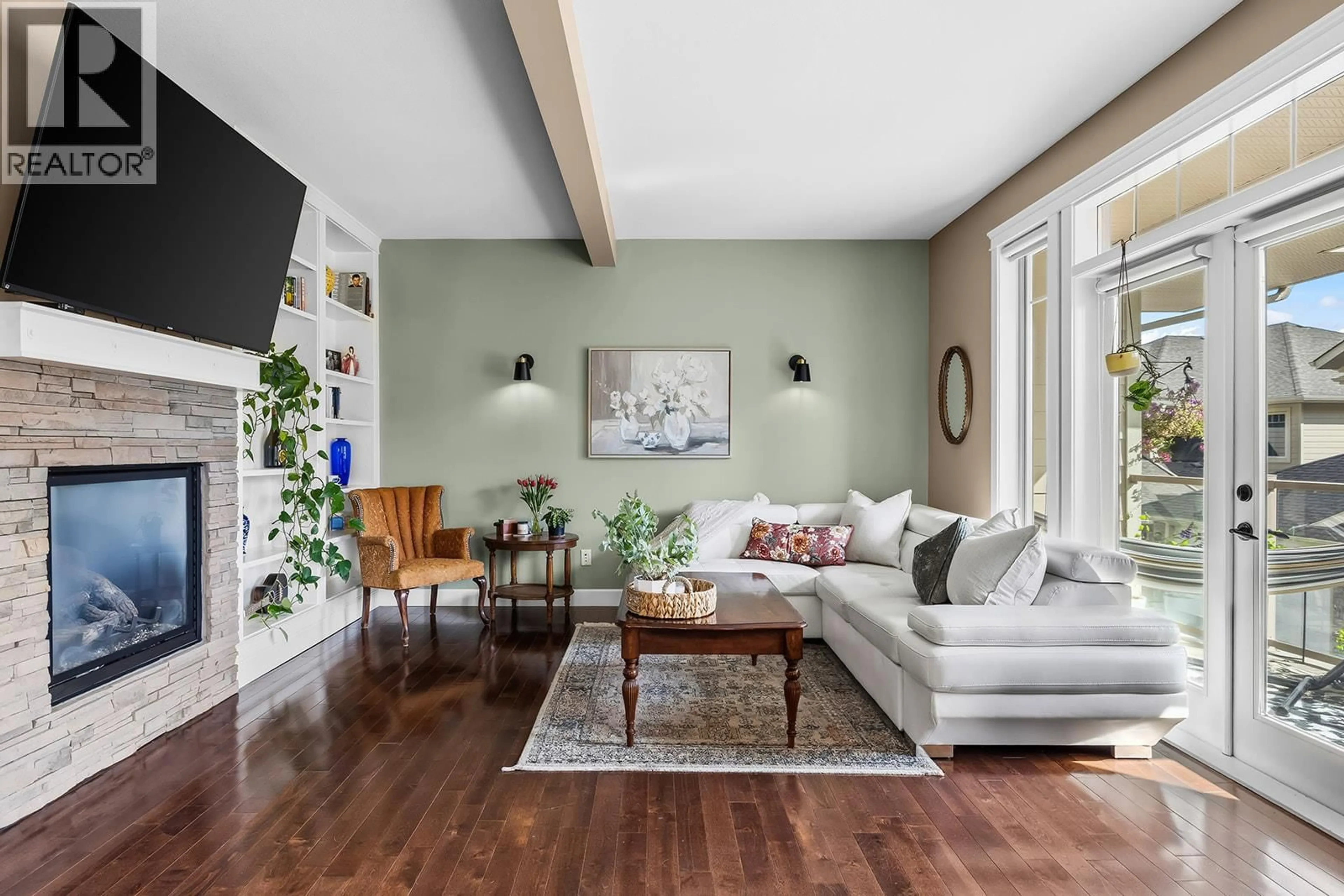 Living room with furniture, unknown for 6 - 2283 SHANNON HEIGHTS COURT, West Kelowna British Columbia V4T3B9