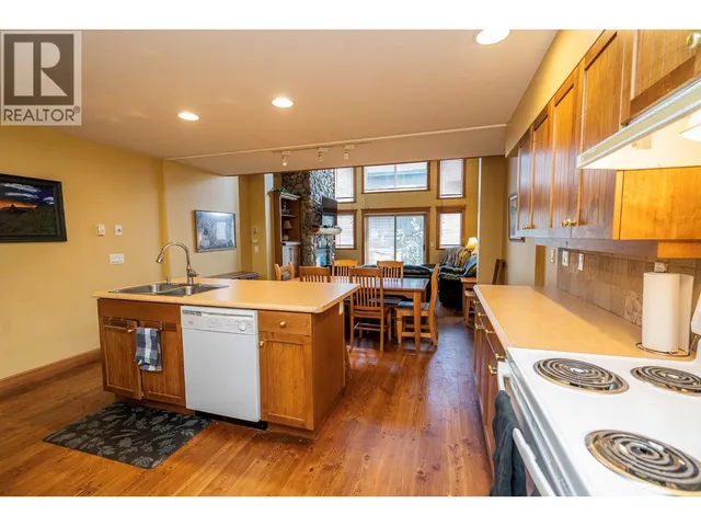 27 - 7640 PORCUPINE ROAD, Big White 5
