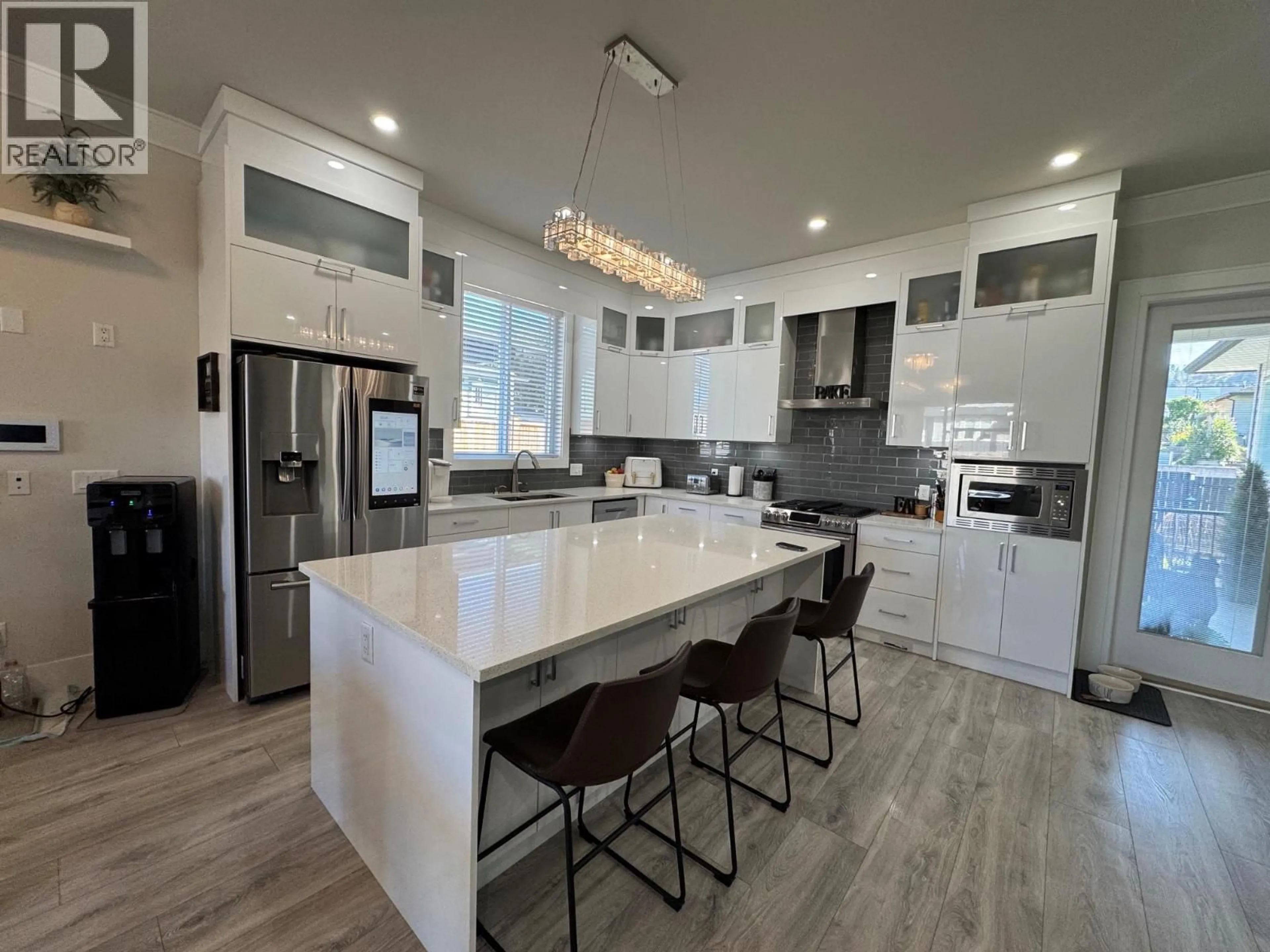 Open concept kitchen, unknown for 1610 CHESTNUT AVENUE, Merritt British Columbia V1K0A9