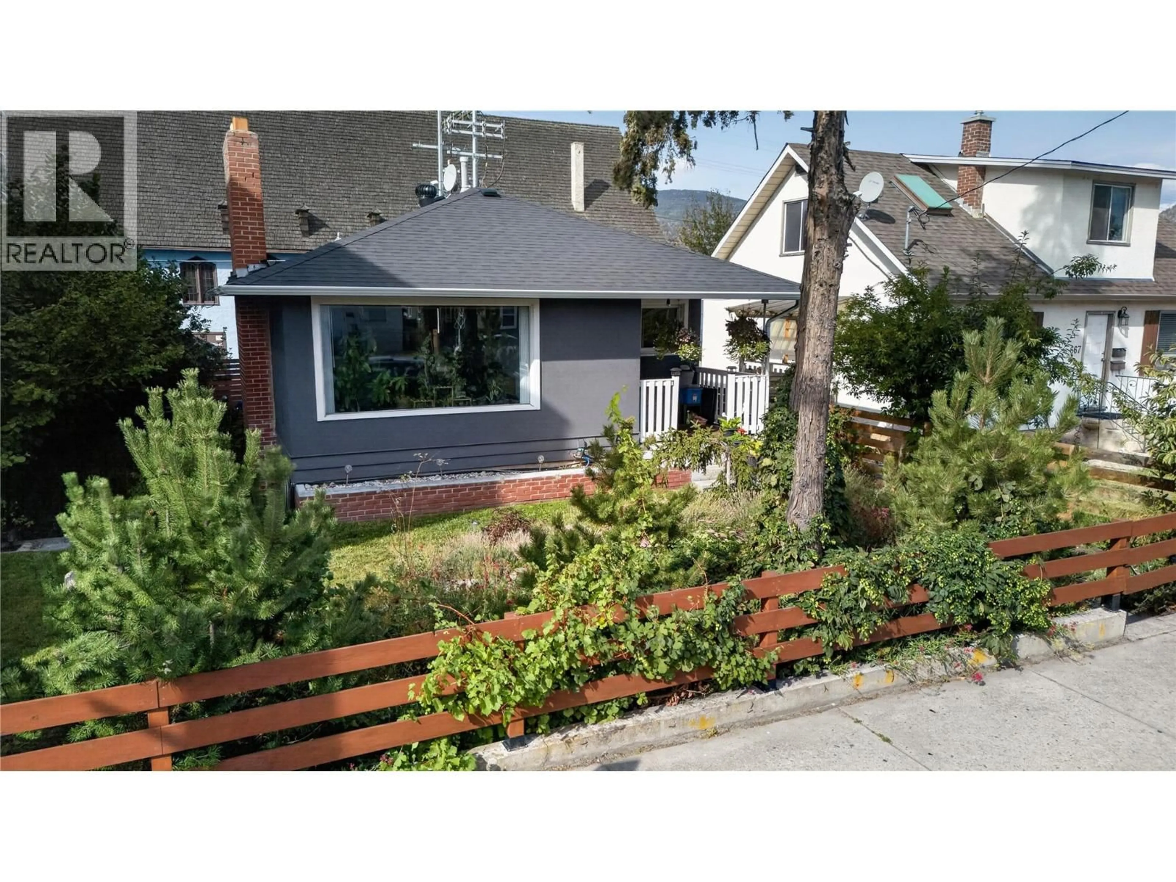 Unknown for 689 ELLIS STREET, Penticton British Columbia V2A4M5