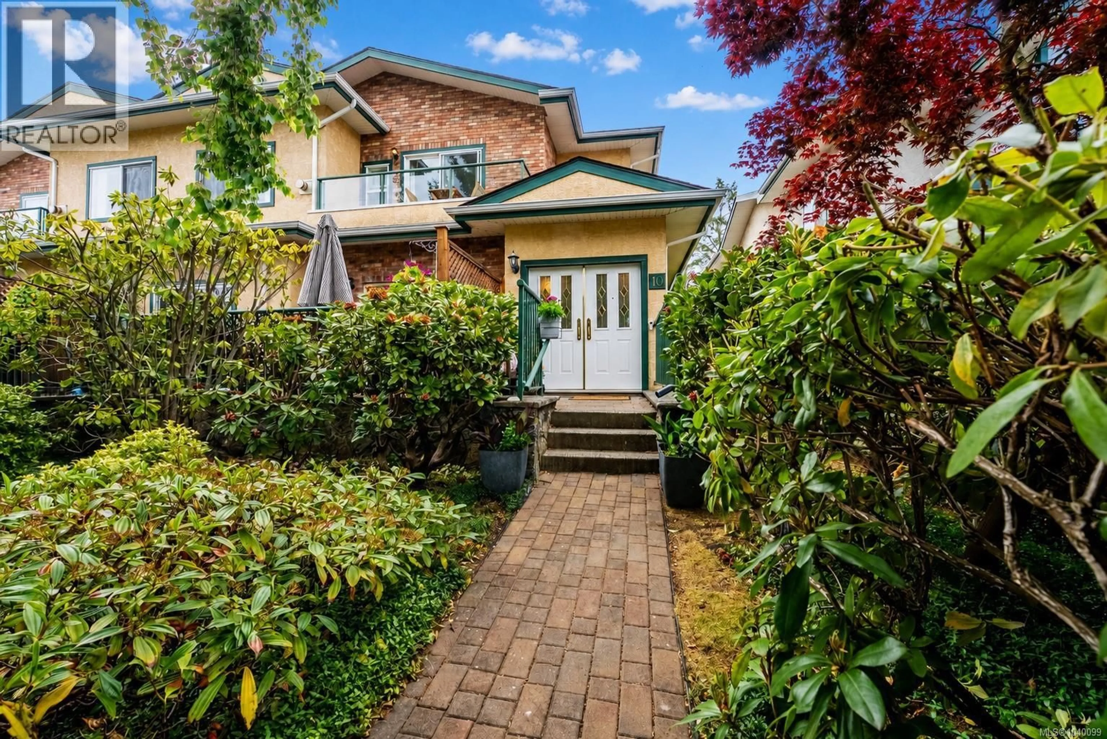 Home with brick exterior material, street for 10 - 2235 HARBOUR ROAD, Sidney British Columbia V8L2P7