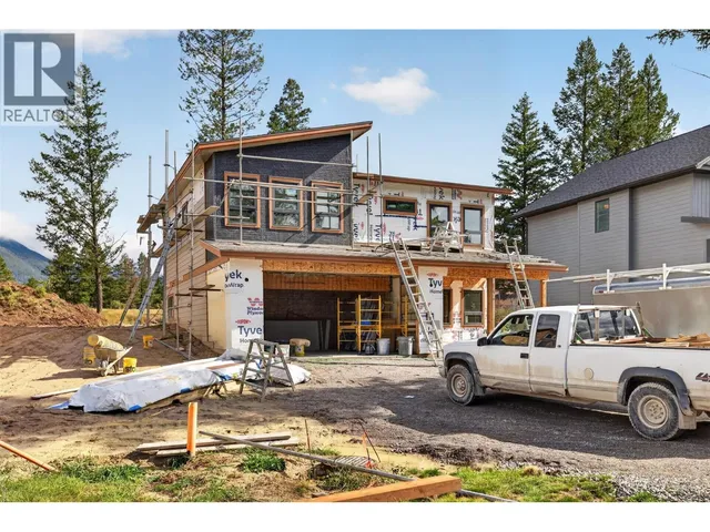 1210 SWANSEA CRESCENT, Windermere 3