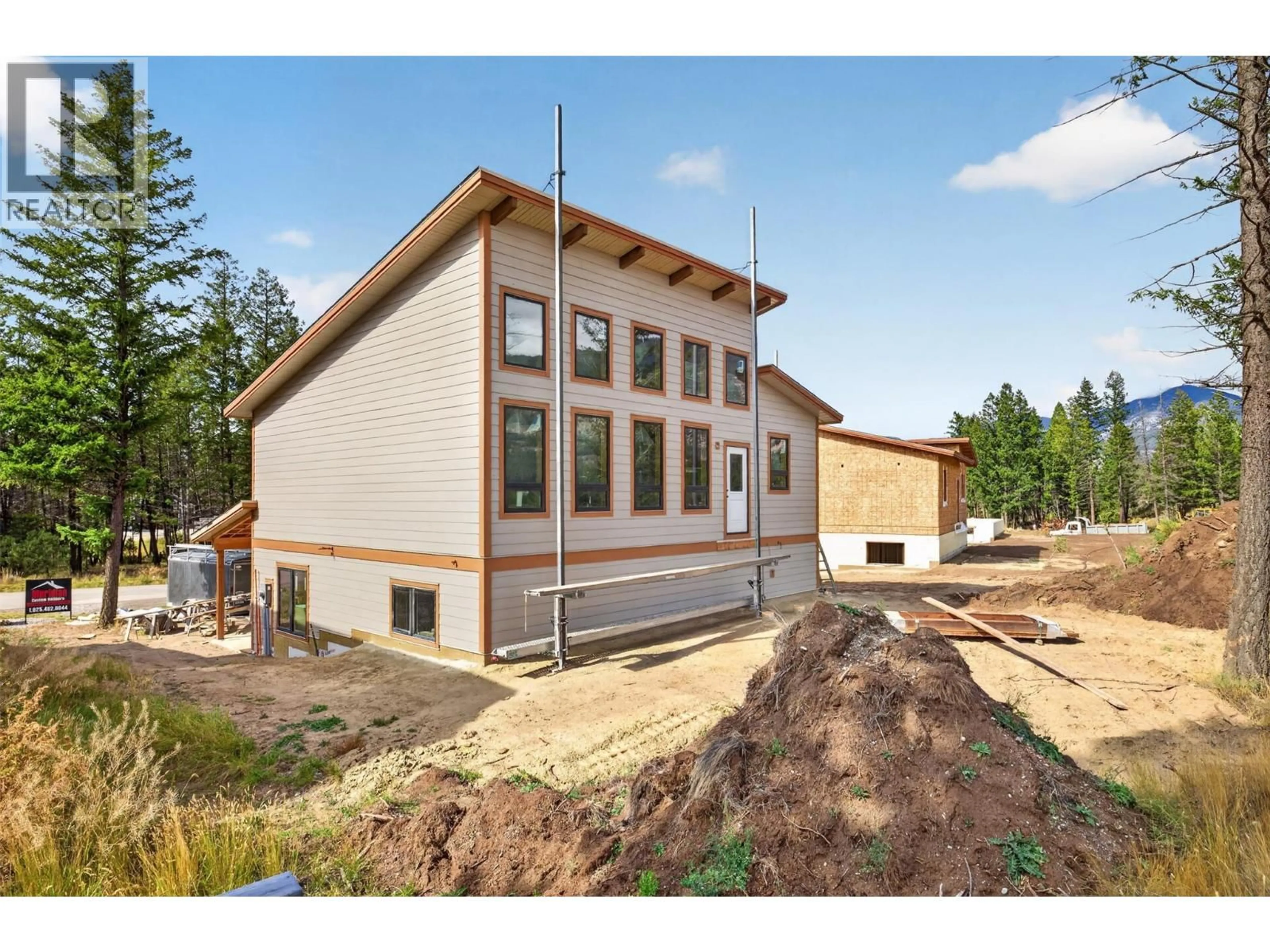 Unknown for 1210 SWANSEA CRESCENT, Windermere British Columbia V0B1J0