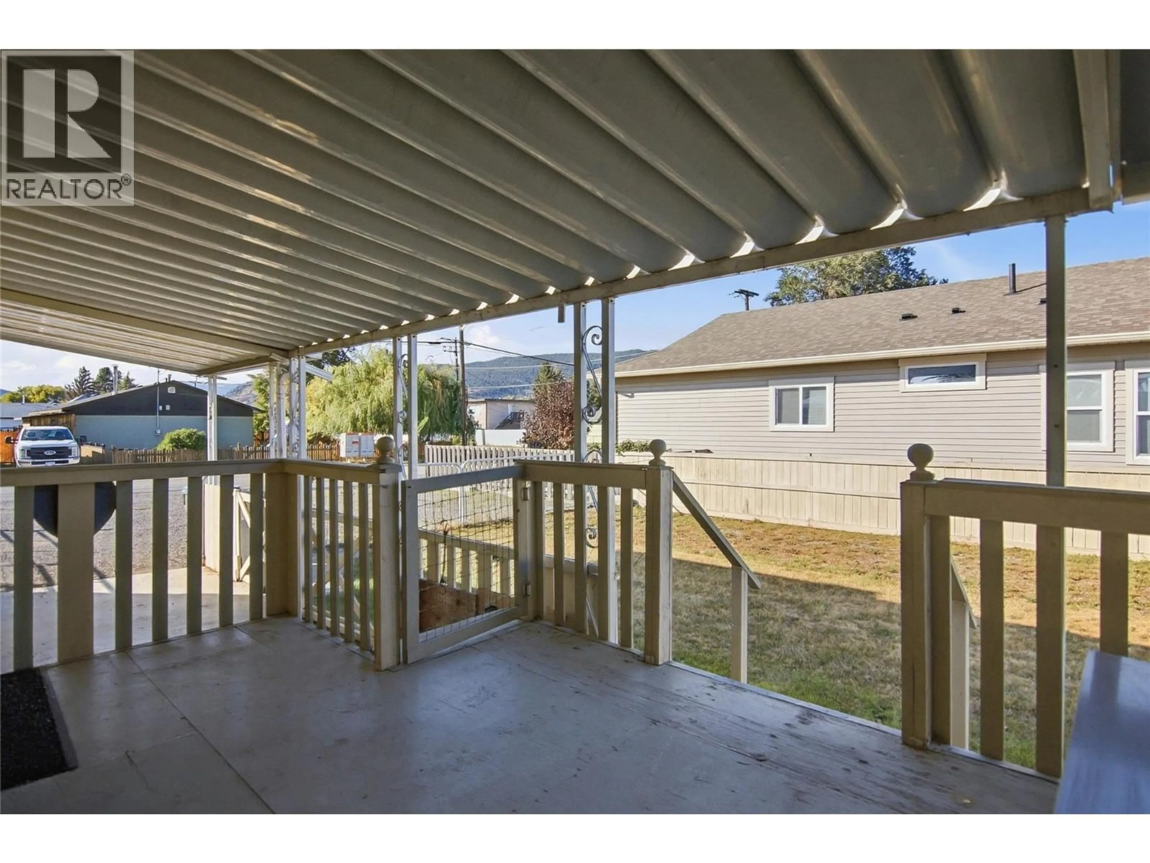 Patio, street for 1352 DOUGLAS STREET, Merritt British Columbia V1K1C9