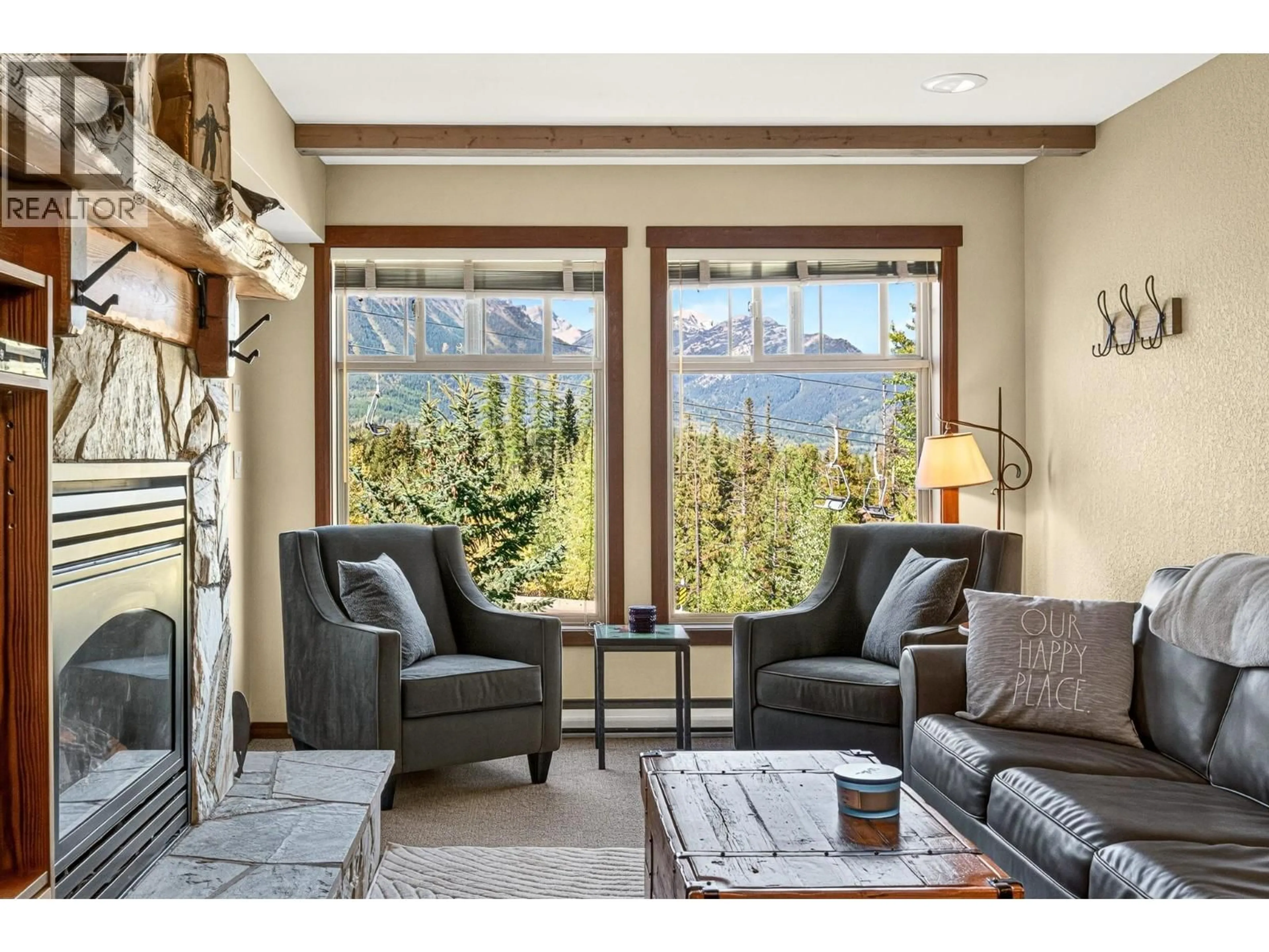 Living room with furniture, unknown for 304 - 5258 HIGHLINE DRIVE, Fernie British Columbia V0B1M6