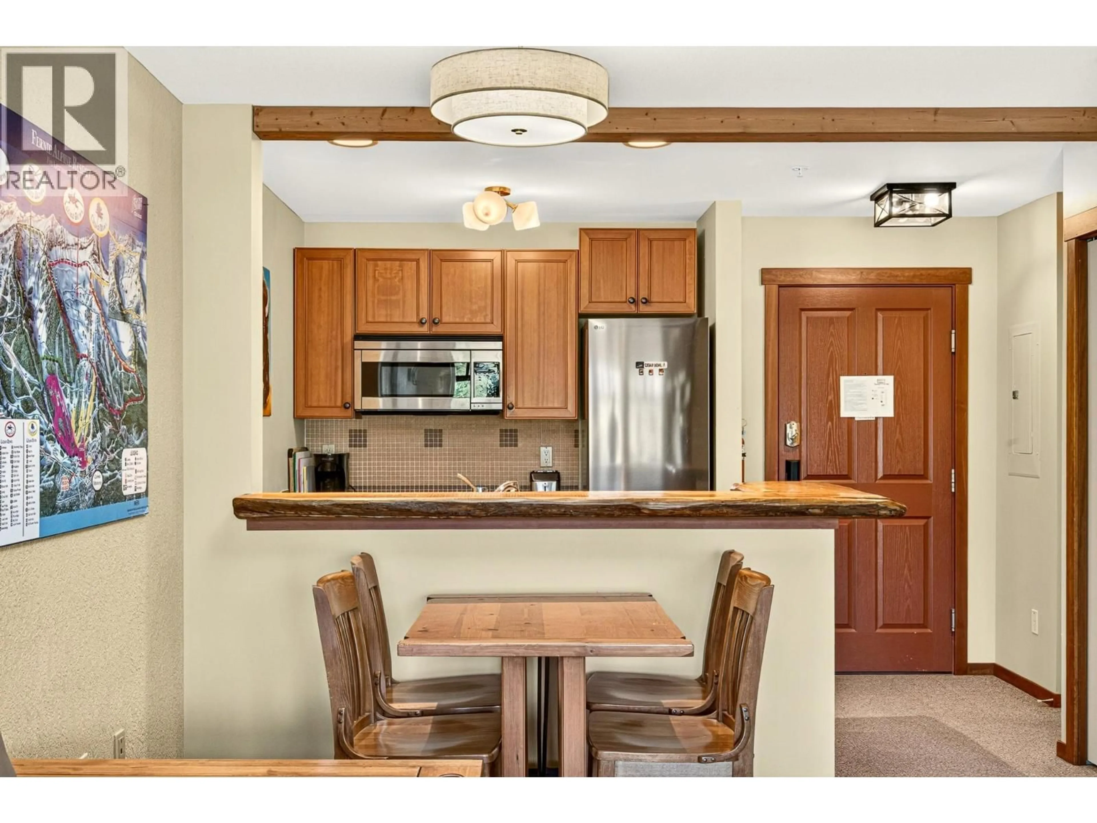 Standard kitchen, unknown for 304 - 5258 HIGHLINE DRIVE, Fernie British Columbia V0B1M6