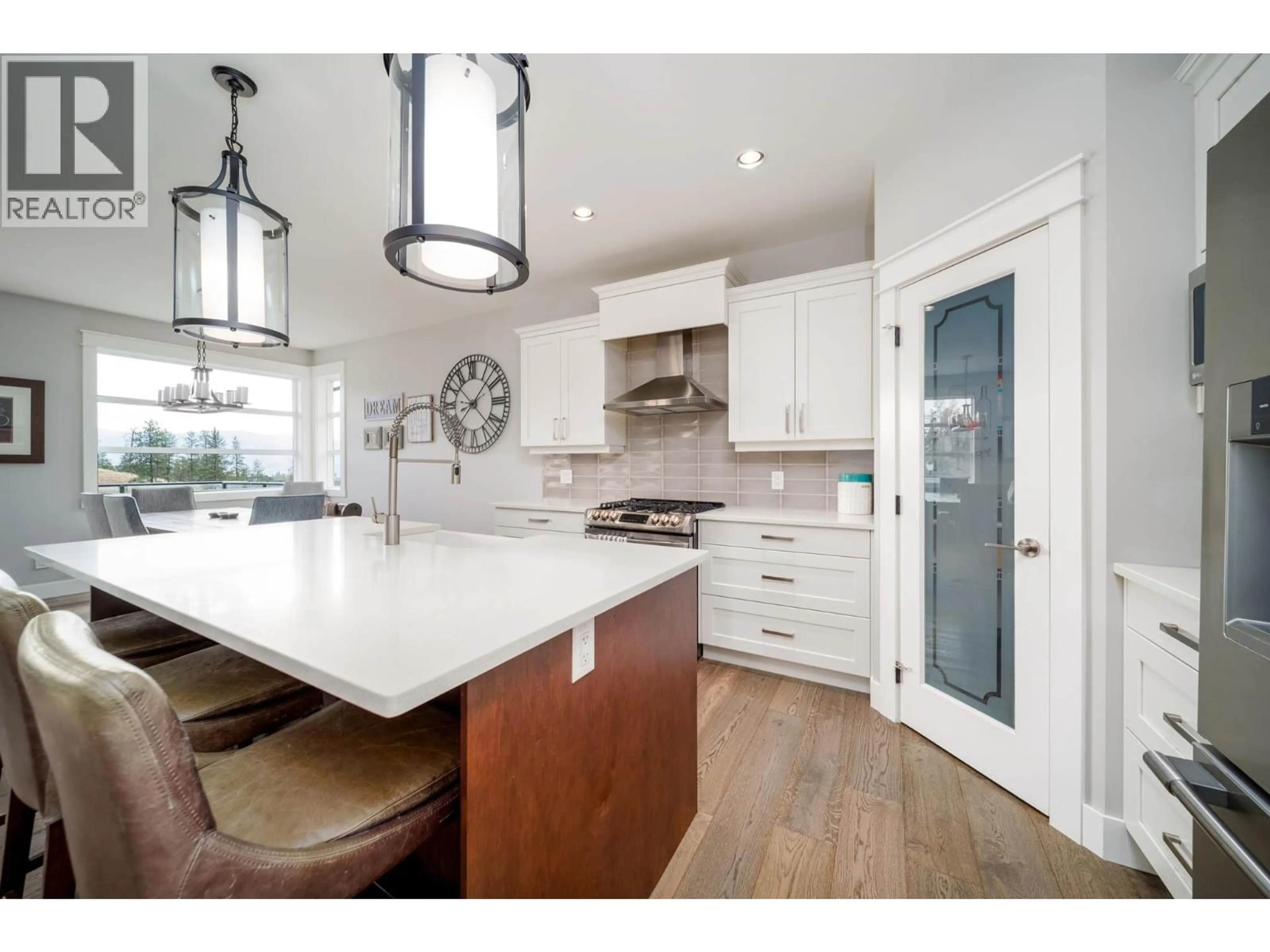 Open concept kitchen, unknown for 2588 PARAMOUNT DRIVE, West Kelowna British Columbia V4T3M6