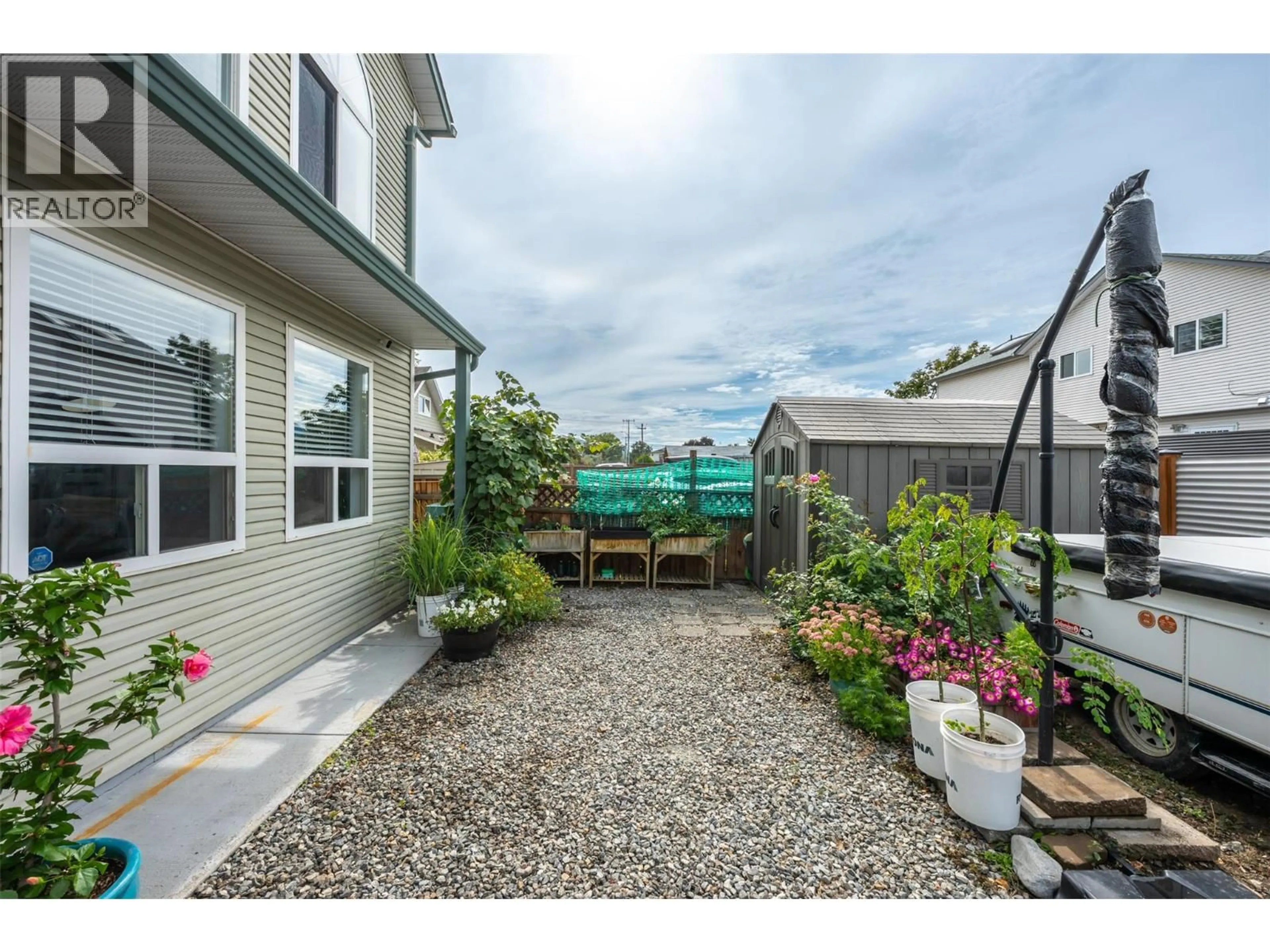Patio, street for 102 - 381 RIGSBY STREET, Penticton British Columbia V2A5S8