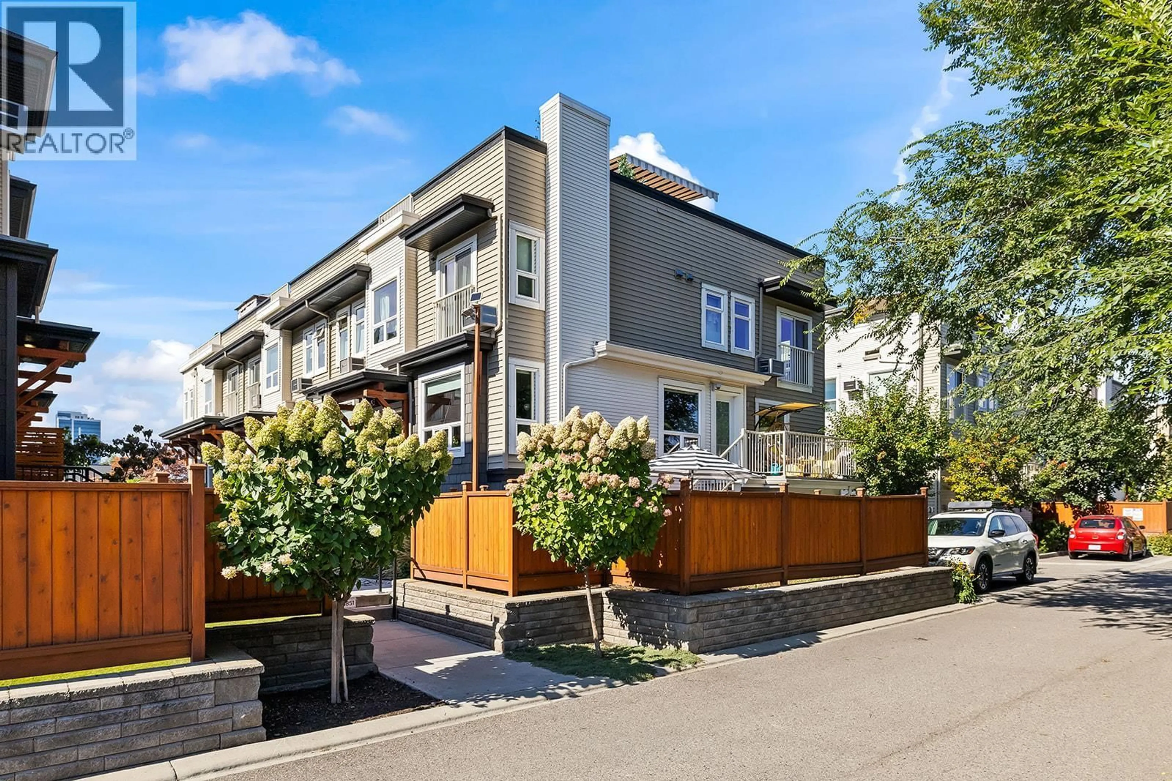 Unknown for 11 - 1851 AMBROSI ROAD, Kelowna British Columbia V1Y4R8