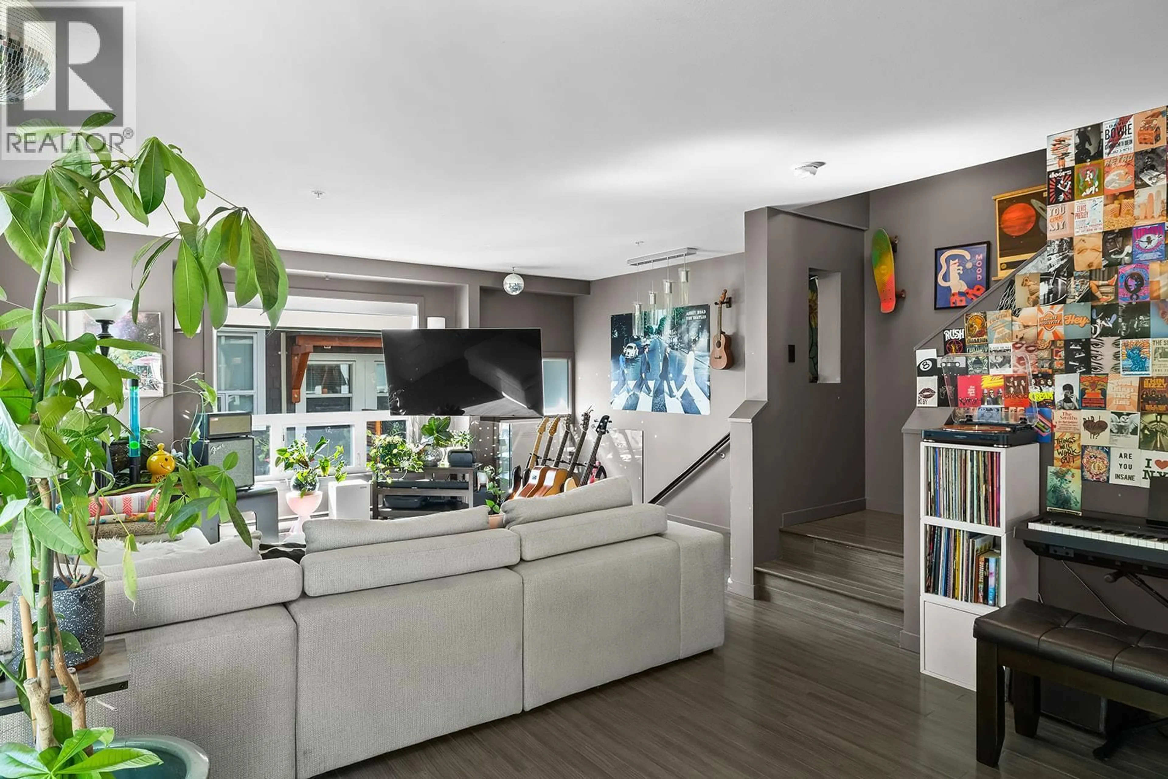 Unknown for 11 - 1851 AMBROSI ROAD, Kelowna British Columbia V1Y4R8