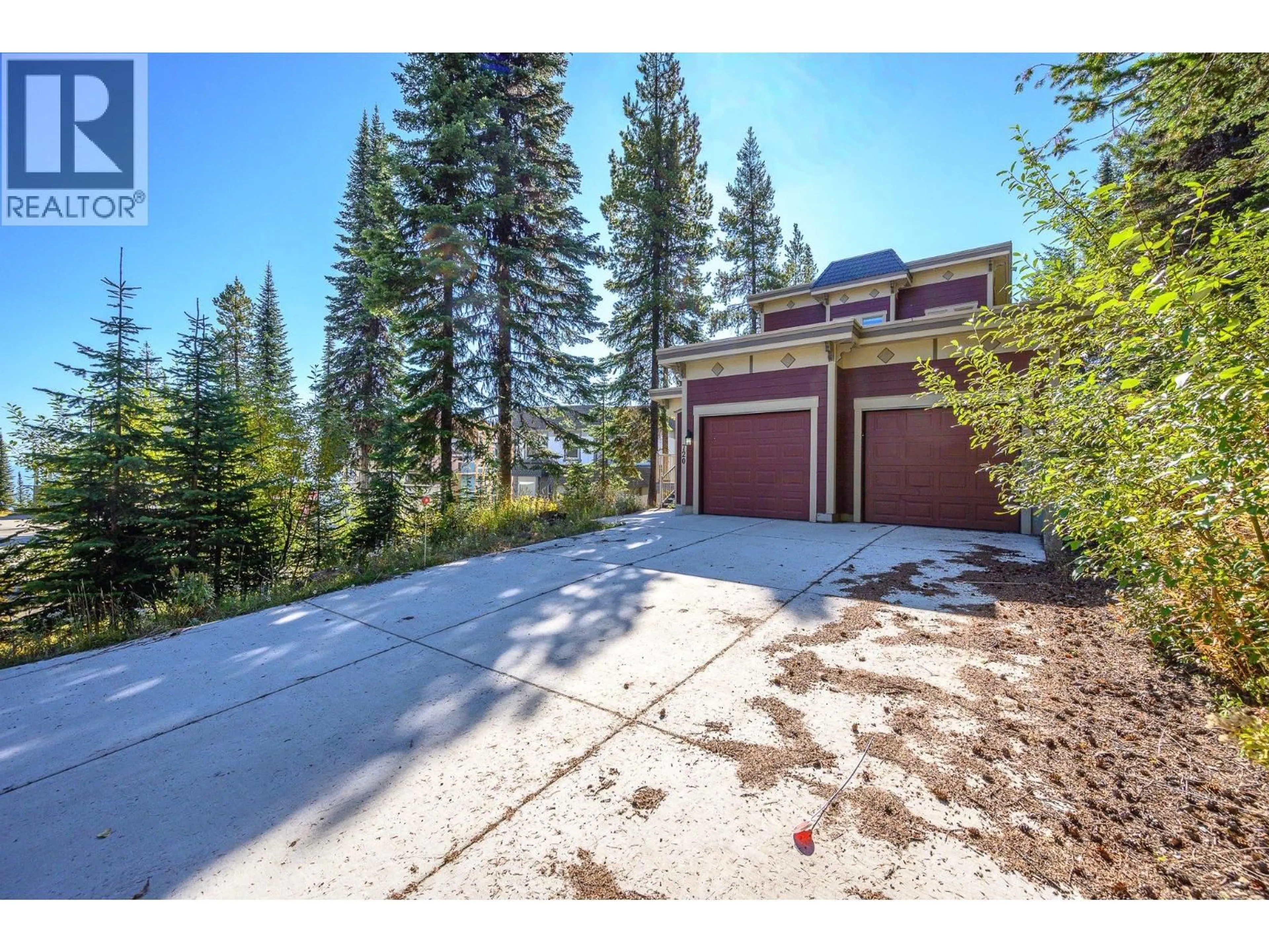 Unknown for 720 MONASHEE COURT, Silver Star British Columbia V1B0S5