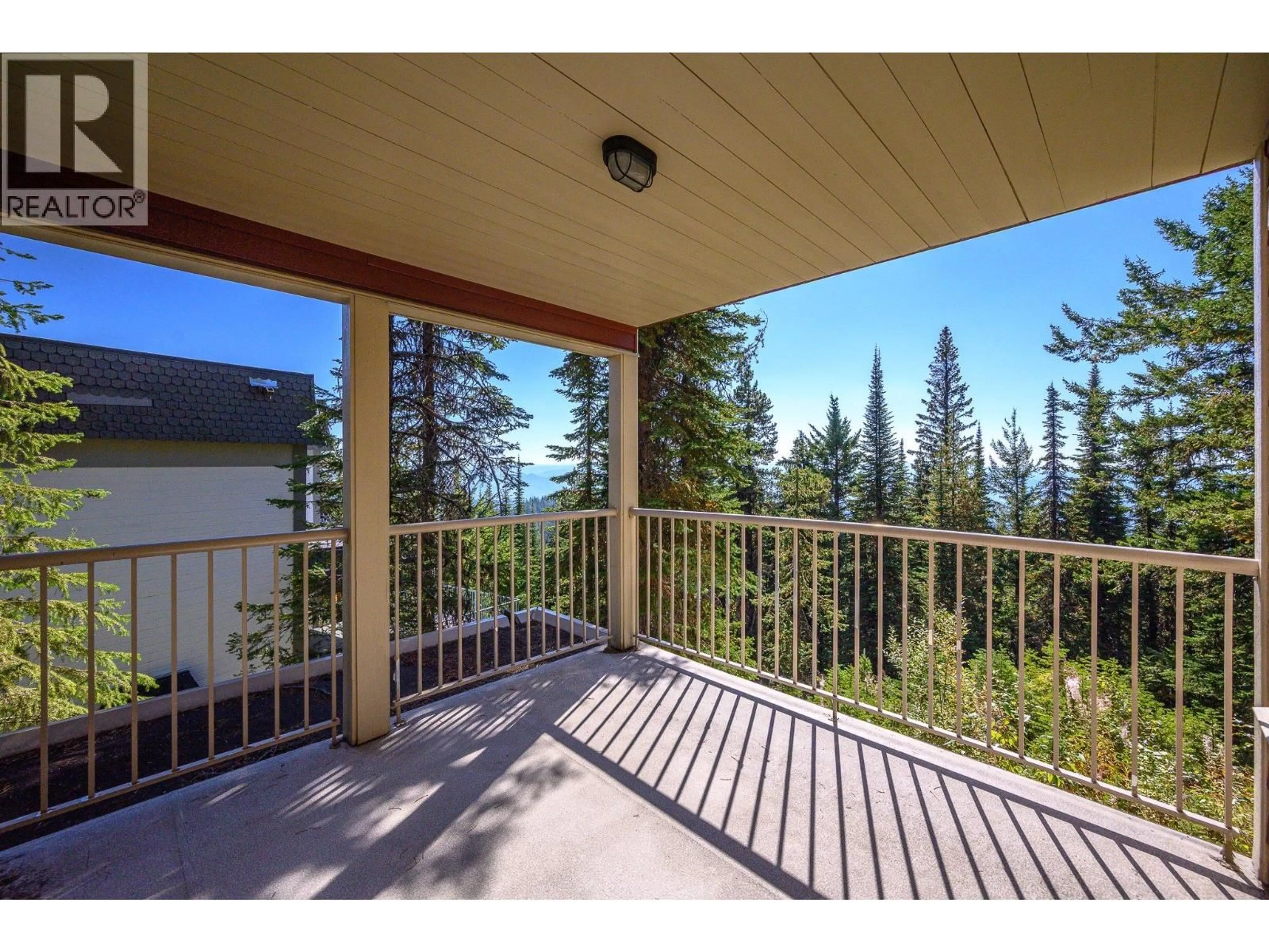 Patio, unknown for 720 MONASHEE COURT, Silver Star British Columbia V1B0S5