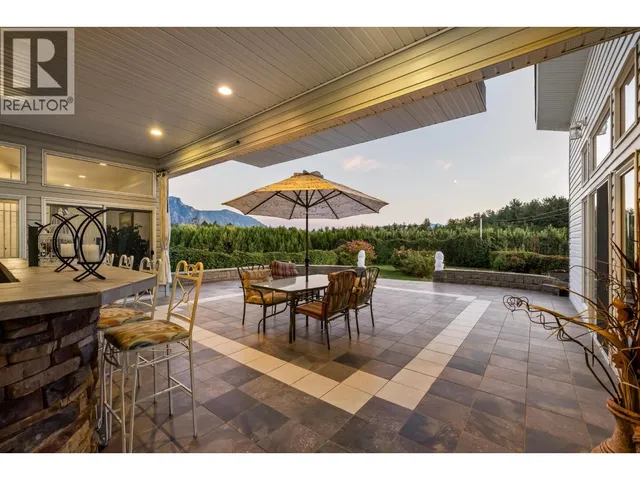 409 33RD AVENUE, Creston 5