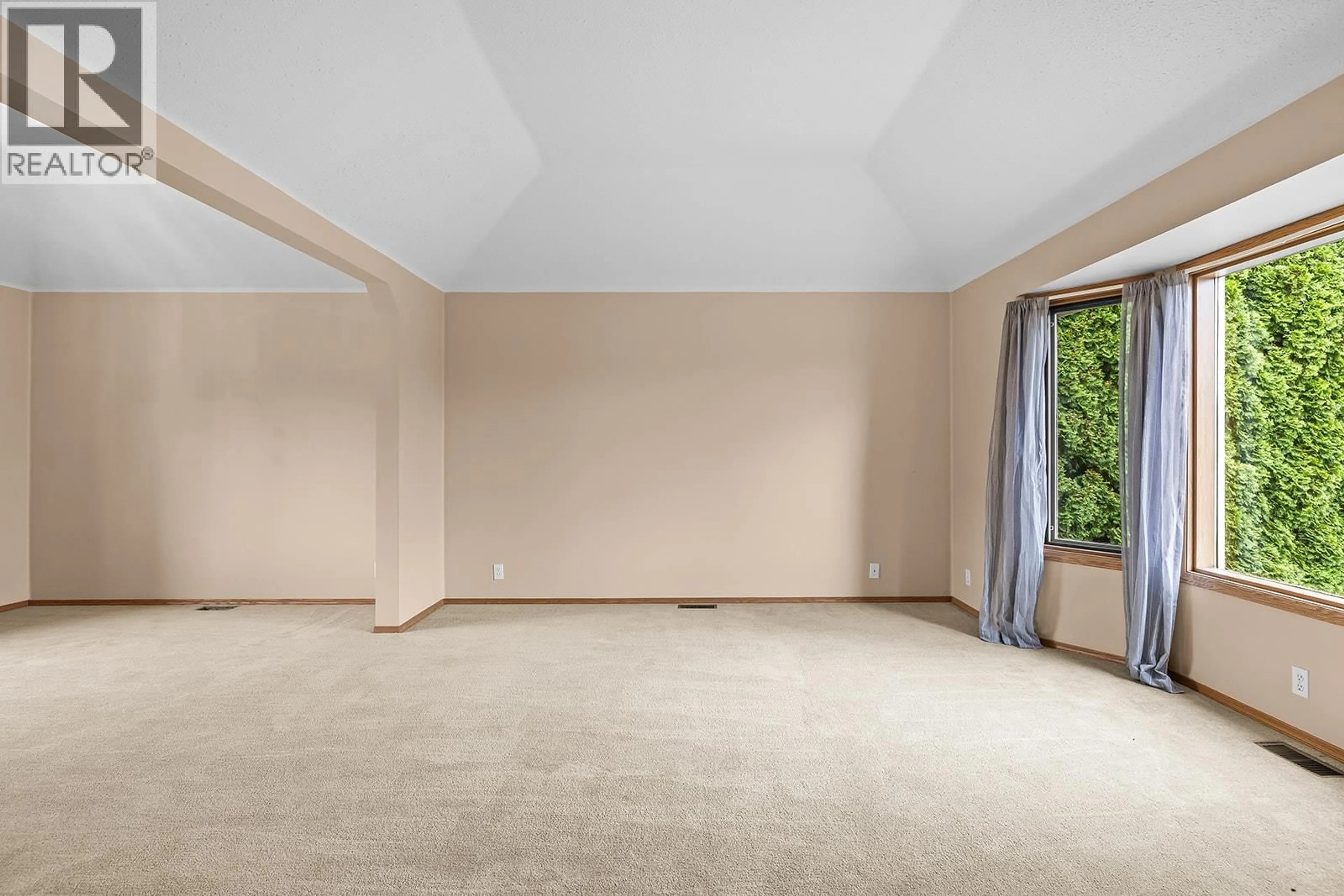 A pic of a room for 4321 CRYSTAL DRIVE, Vernon British Columbia V1T8V4