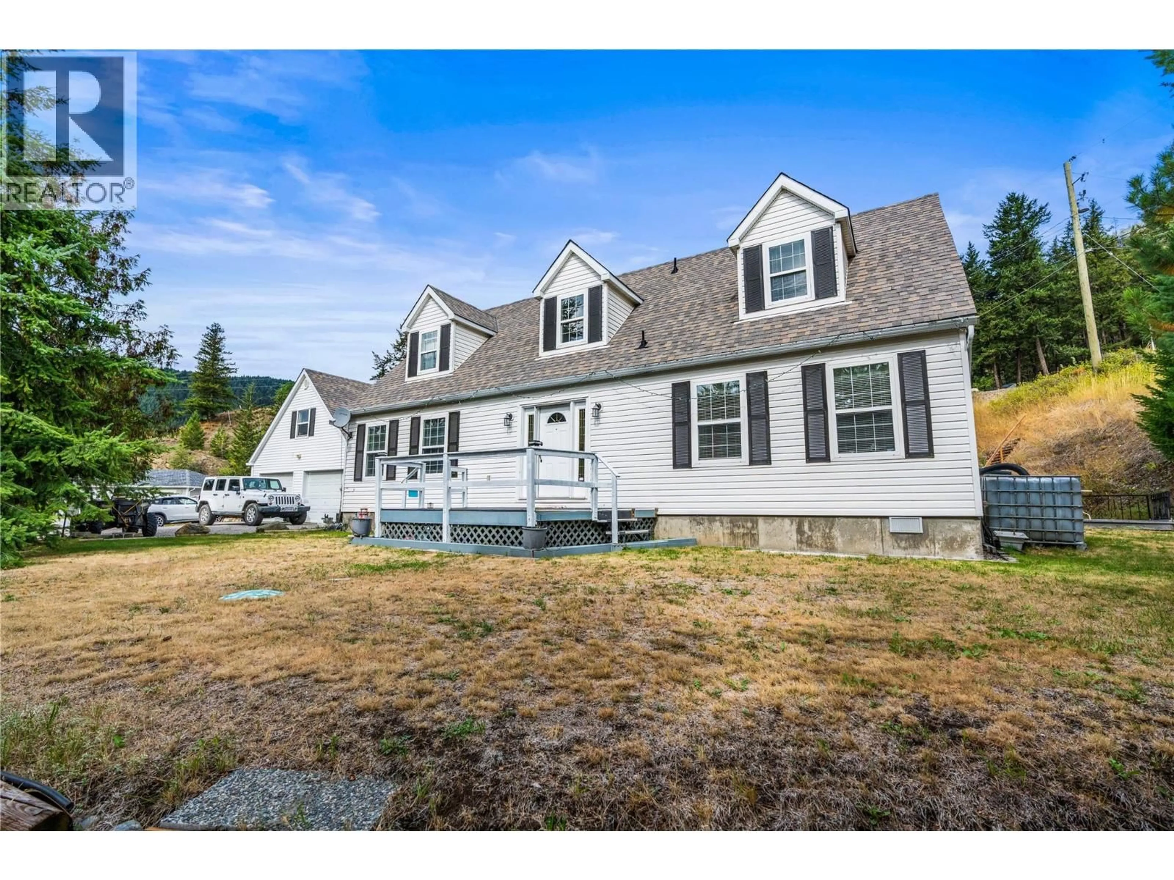 Home with vinyl exterior material, street for 5858 JEN-SHERRI PLACE, Falkland British Columbia V0E1W0