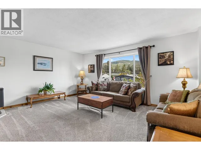 3246 MCGINNIS ROAD, West Kelowna 4