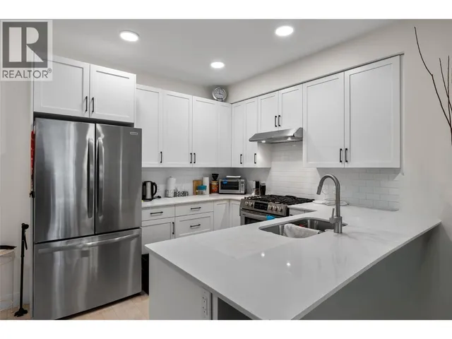 306 - 651 DUNES DRIVE, Kamloops 3