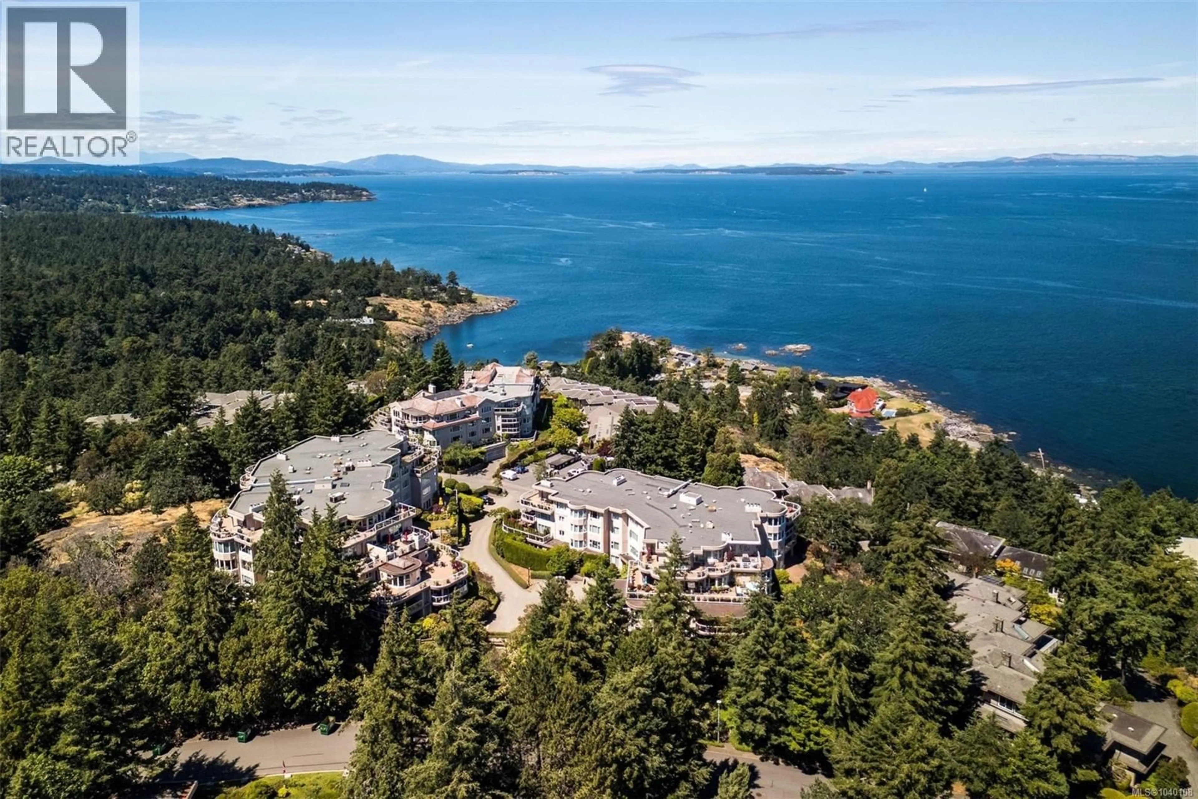 A pic from outside/outdoor area/front of a property/back of a property/a pic from drone, water/lake/river/ocean view for PH52 - 2829 ARBUTUS ROAD, Saanich British Columbia V8N5X5