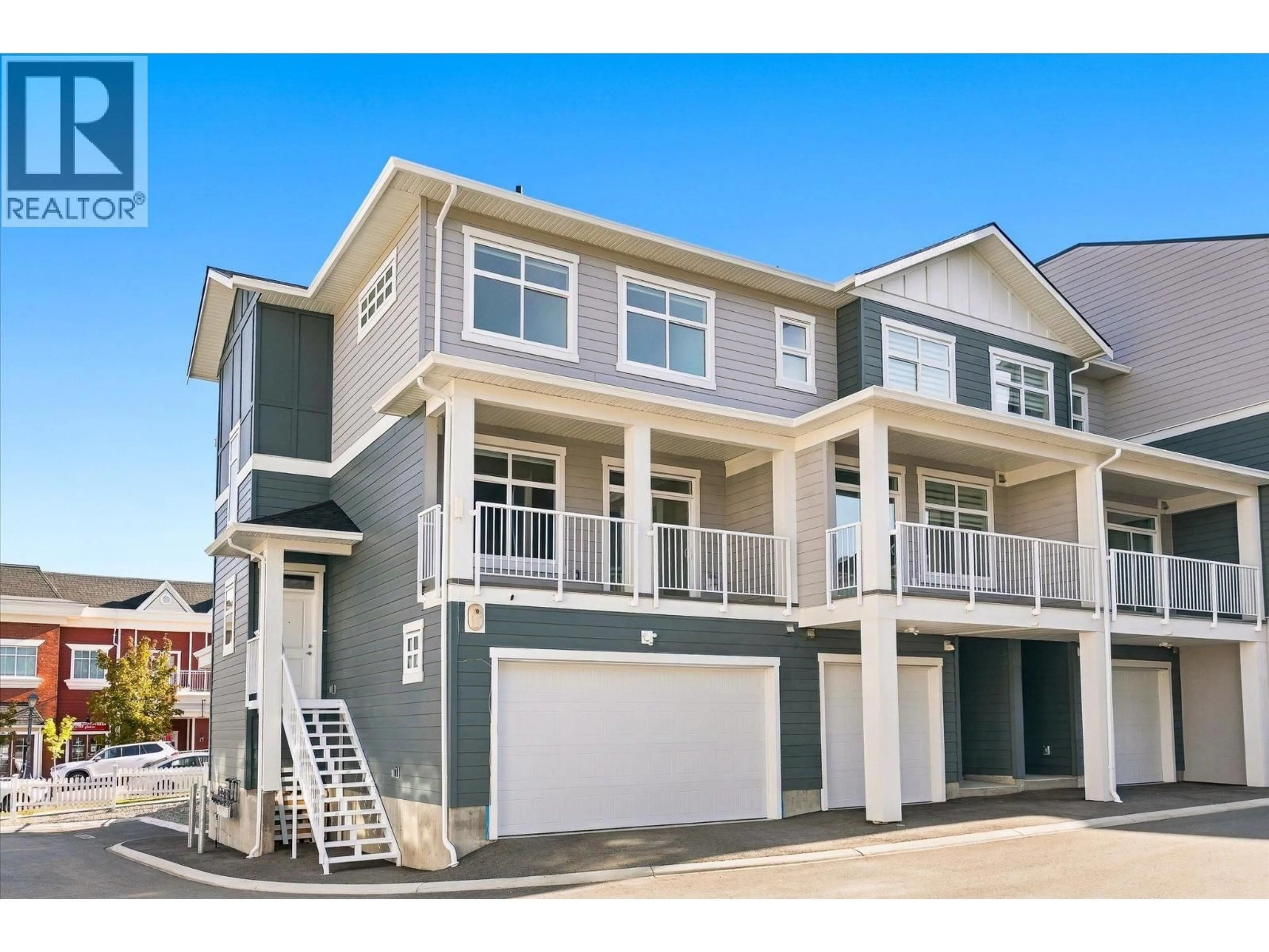 Home with vinyl exterior material, street for 116 - 5300 MAIN STREET, Kelowna British Columbia V1W0C1