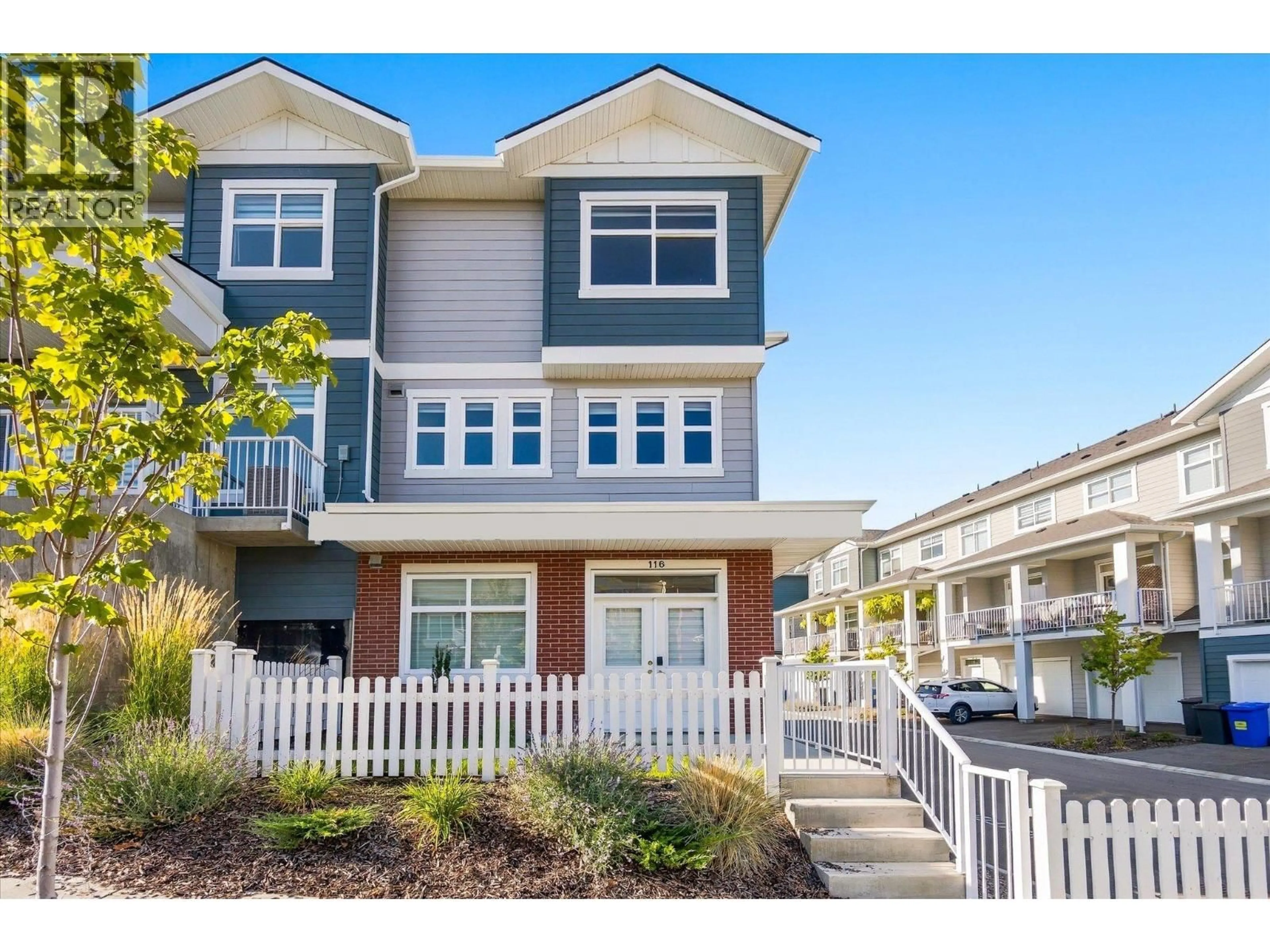 Home with vinyl exterior material, unknown for 116 - 5300 MAIN STREET, Kelowna British Columbia V1W0C1