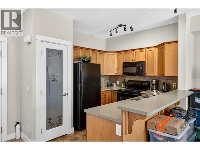 217 - 2551 SHORELINE DRIVE, Lake Country 2