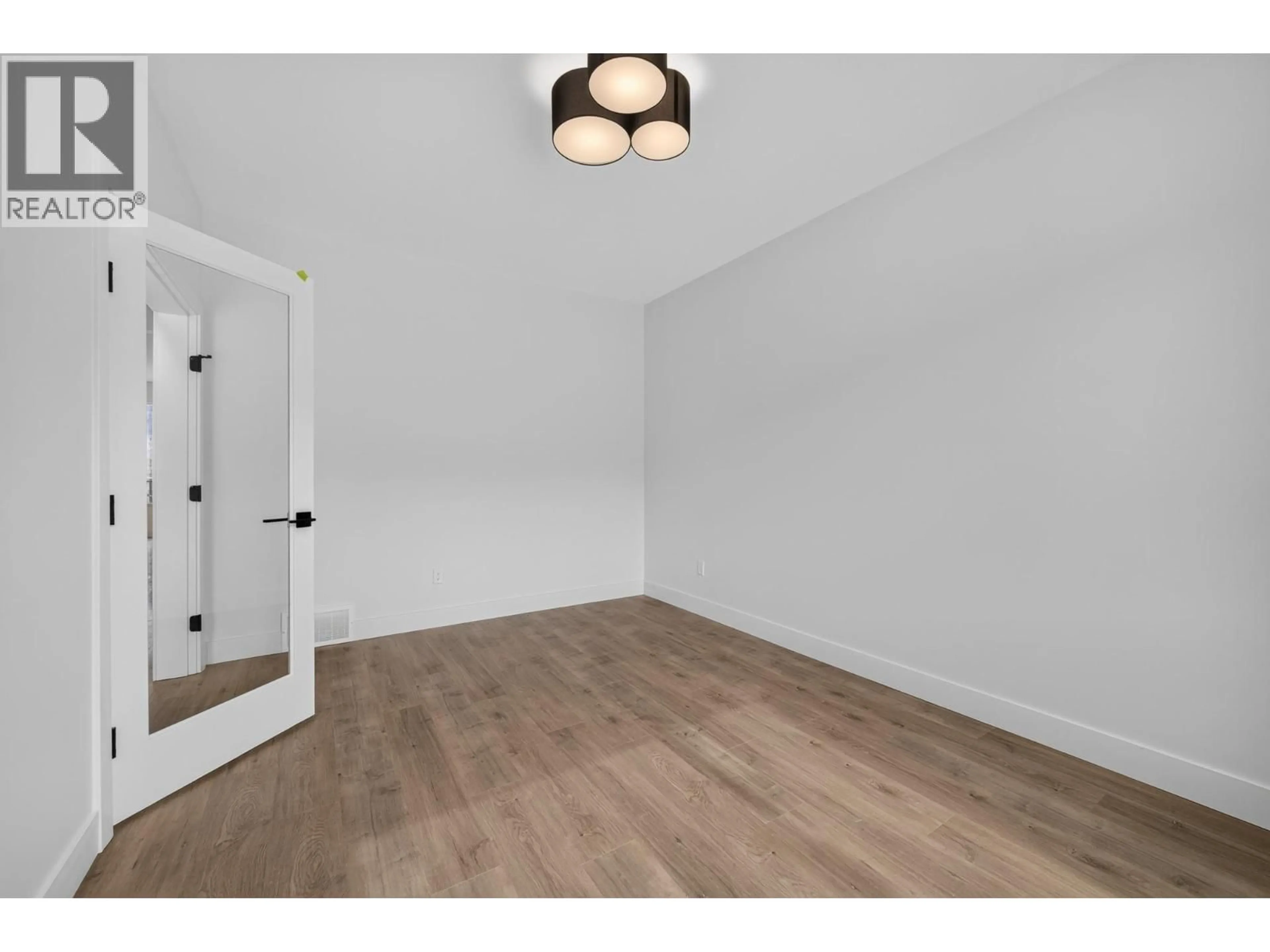 A pic of a room for 2170 GALORE CRESCENT, Kamloops British Columbia V2E0E4