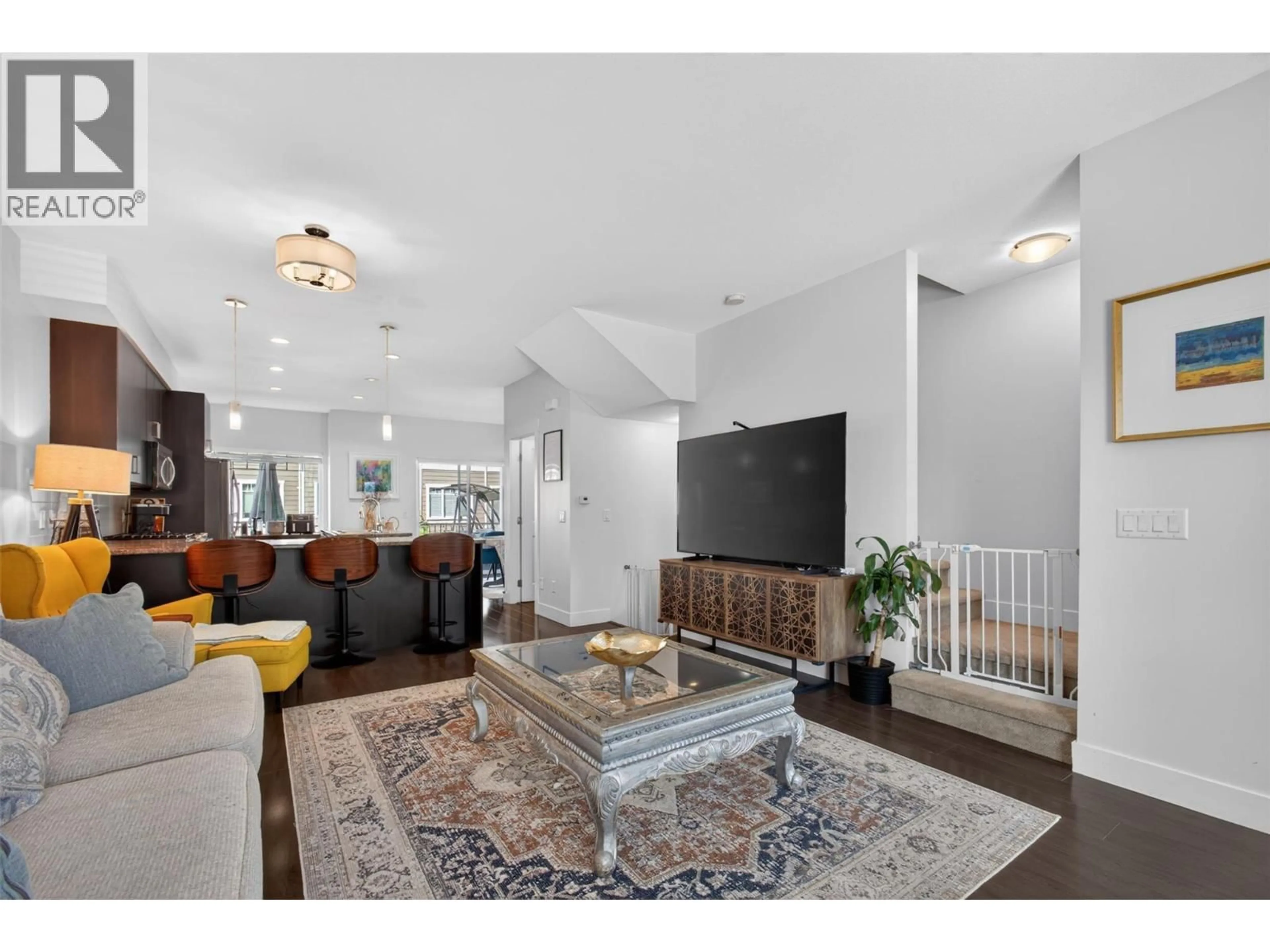 Living room with furniture, unknown for 4 - 600 SHERWOOD ROAD, Kelowna British Columbia V1W5K1
