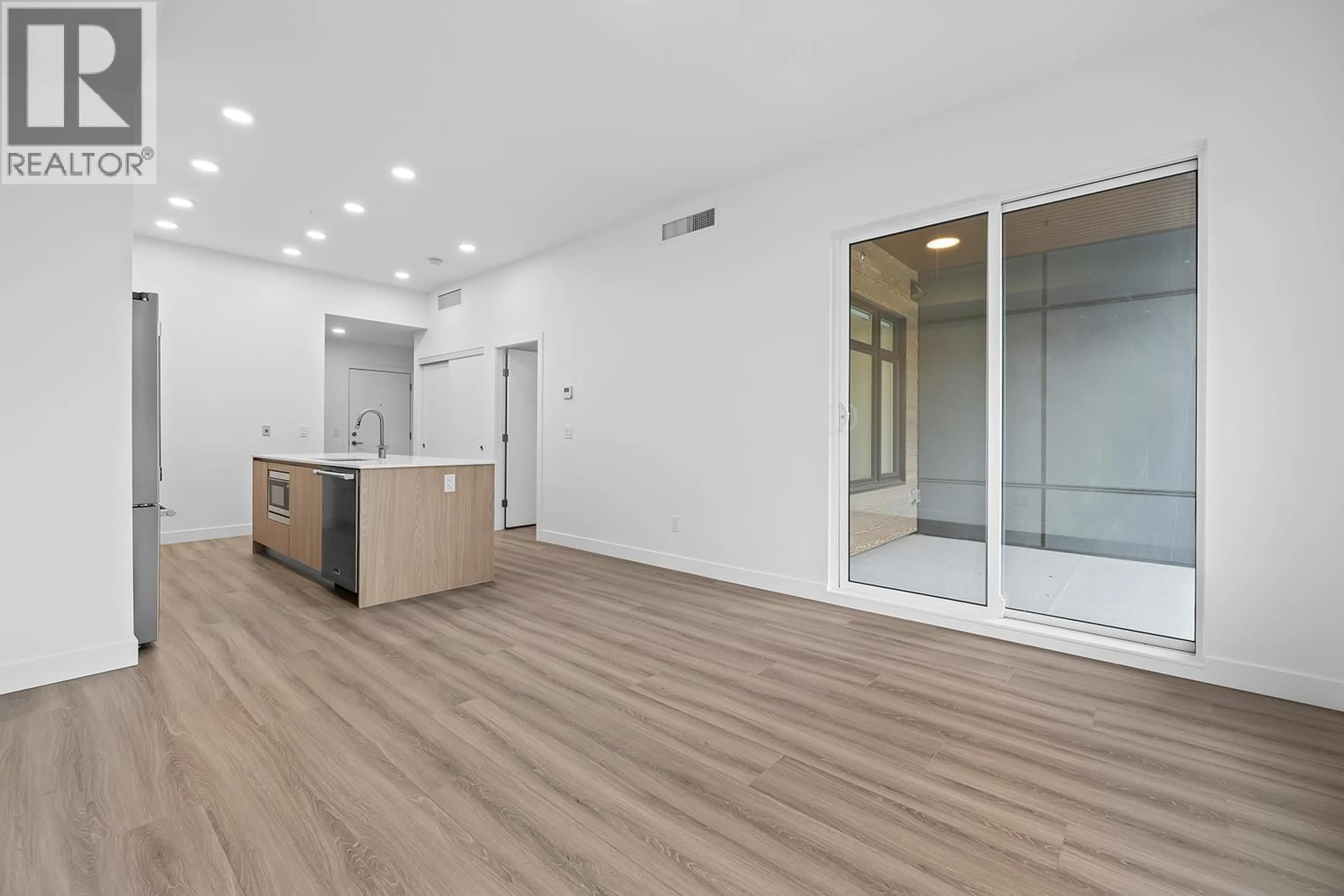 A pic of a room for 203 - 2780 OLALLA ROAD, West Kelowna British Columbia V1Z2A9