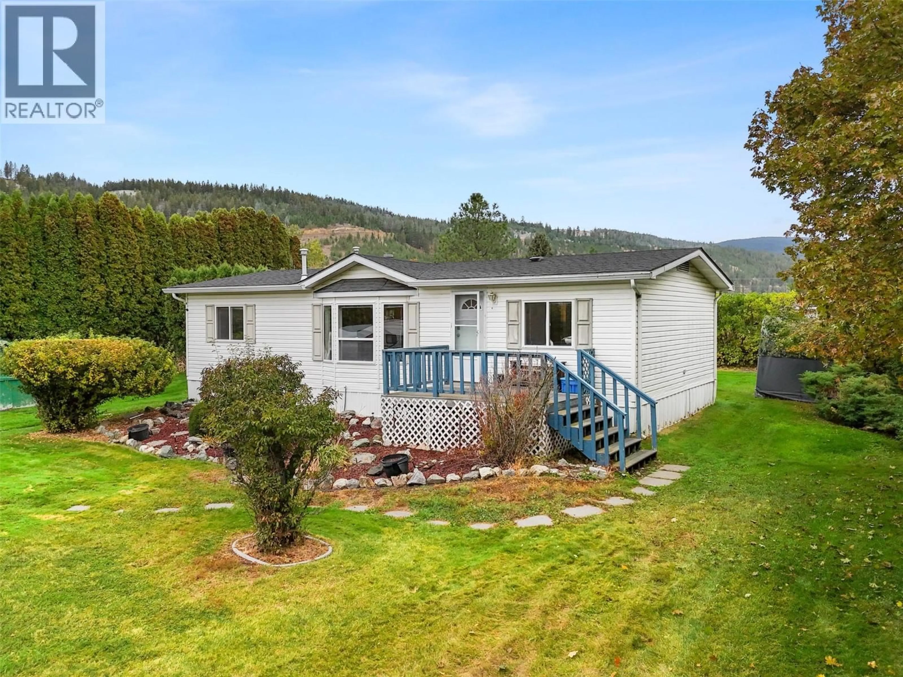 A pic from outside/outdoor area/front of a property/back of a property/a pic from drone, water/lake/river/ocean view for 120 ZIRNHELT ROAD, Kamloops British Columbia V2H0B3