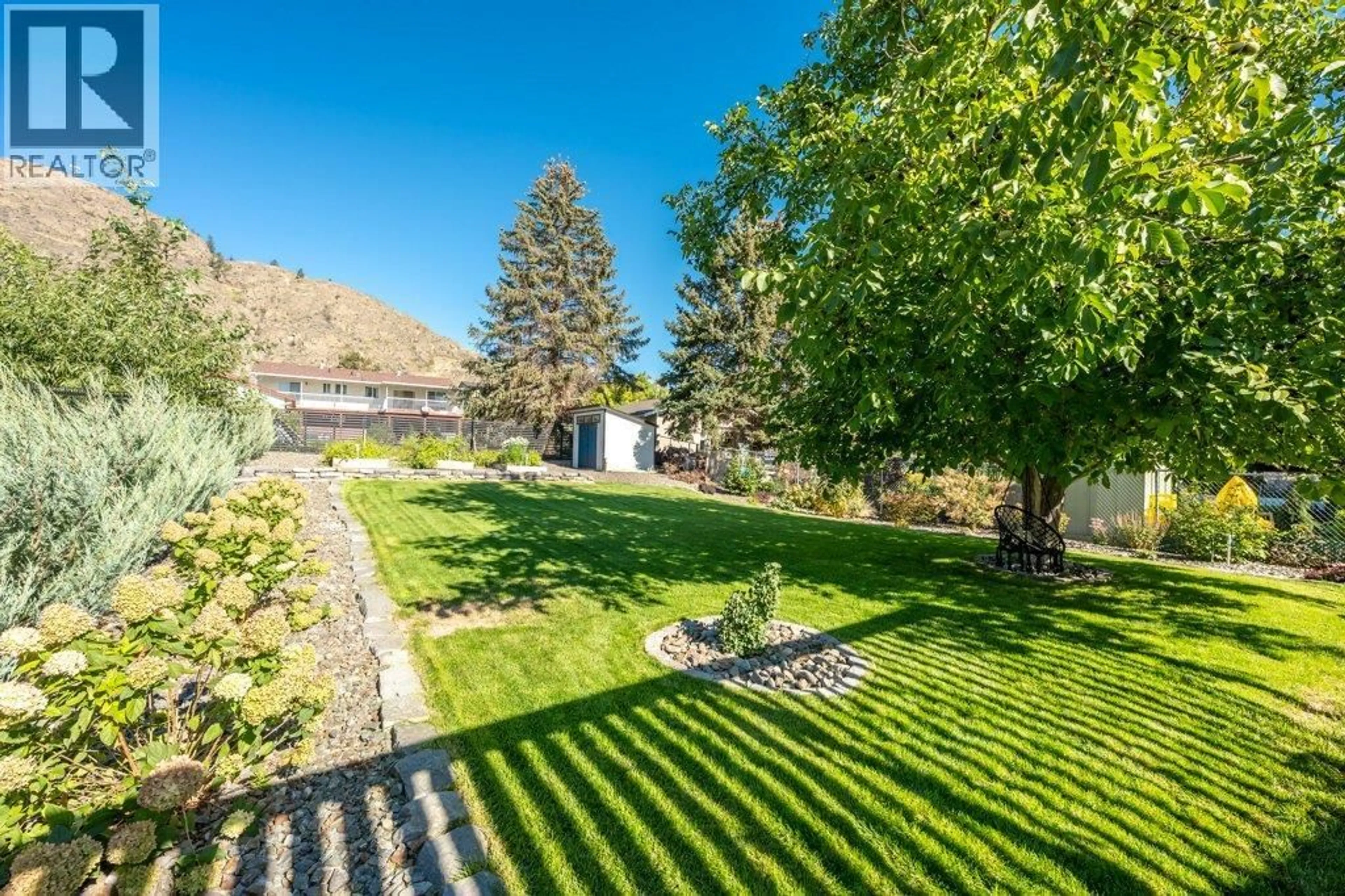 A pic from outside/outdoor area/front of a property/back of a property/a pic from drone, mountain view for 886 FAIRVIEW ROAD, Oliver British Columbia V0H1T6