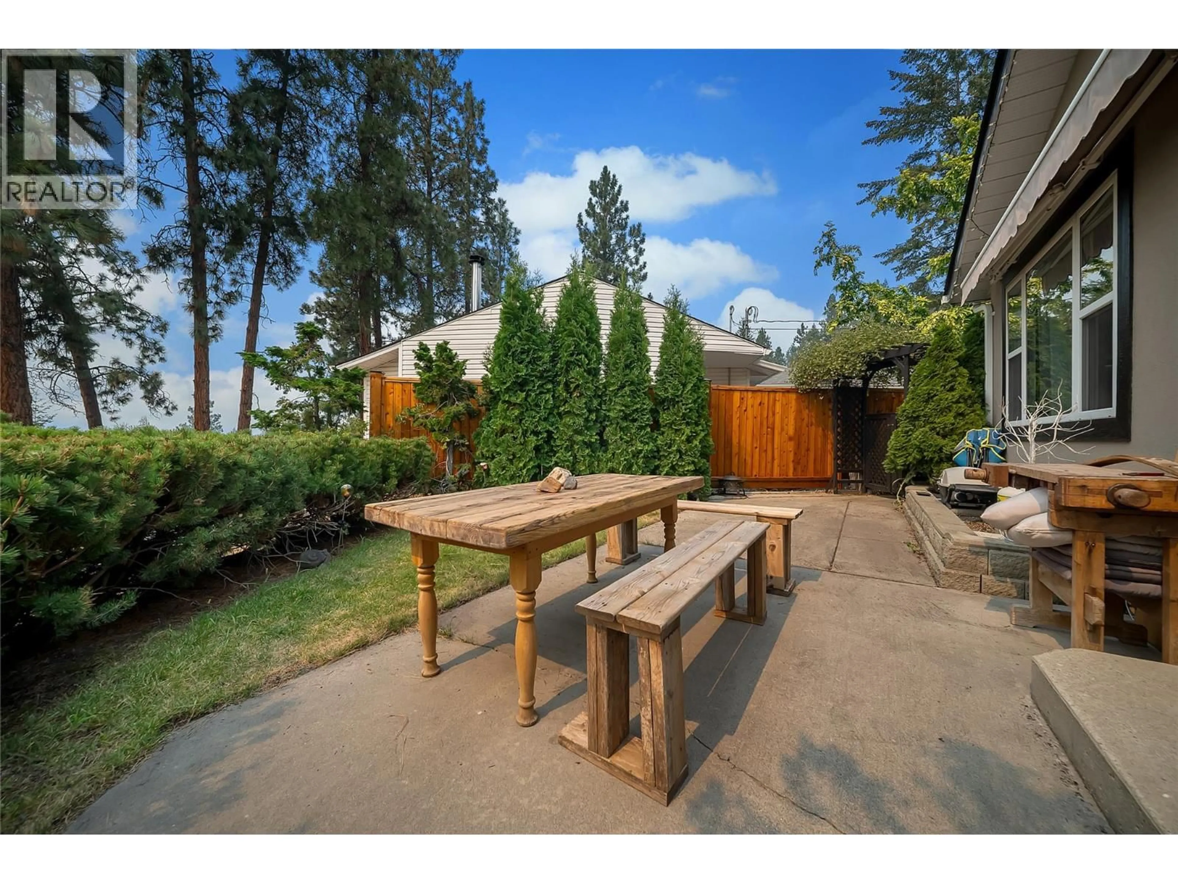 Patio, street for 3272 JUNIPER DRIVE, Naramata British Columbia V0H1N1