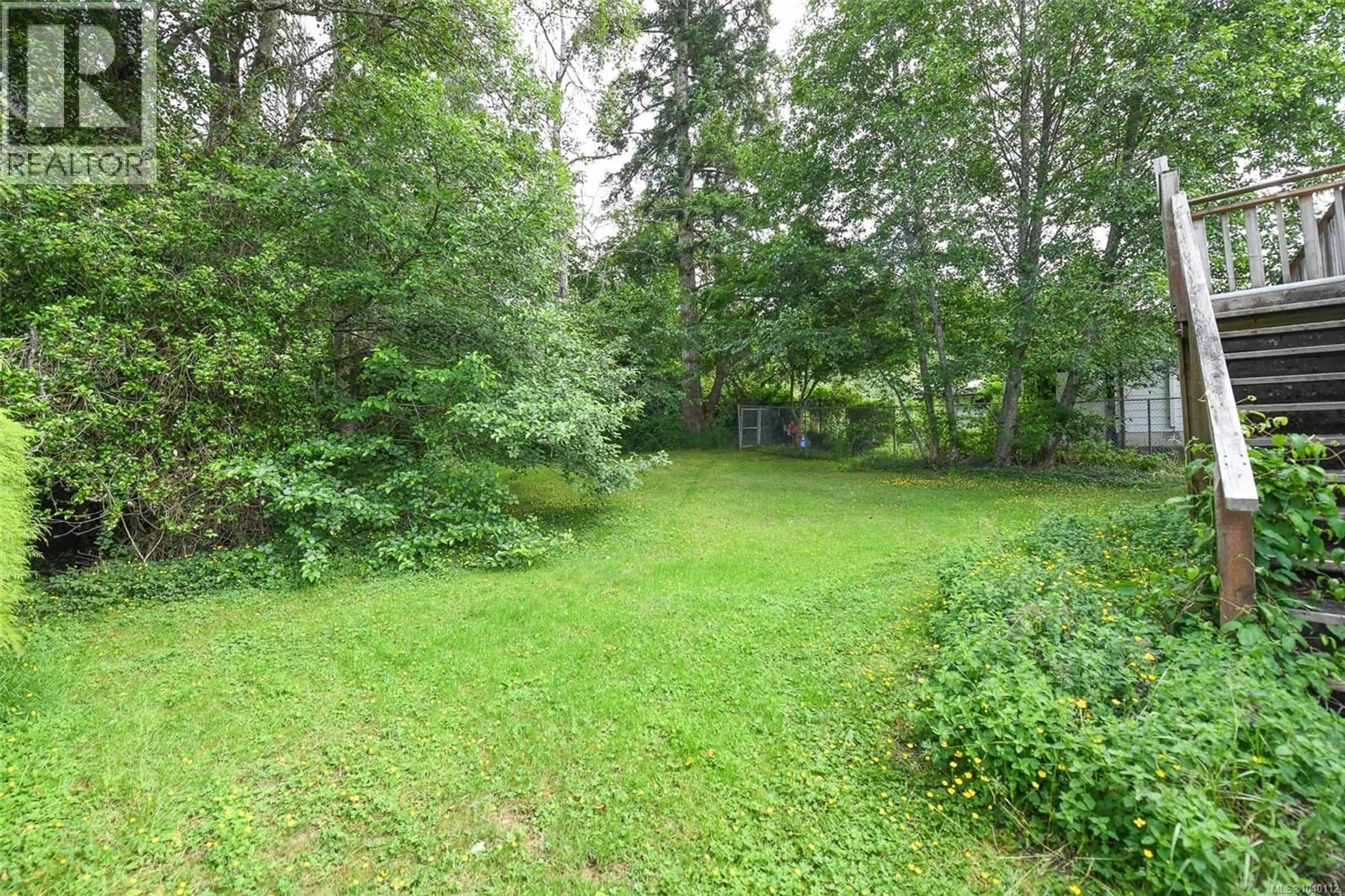 Patio, forest/trees view for 1860 EMBLETON CRESCENT, Courtenay British Columbia V9N6N8