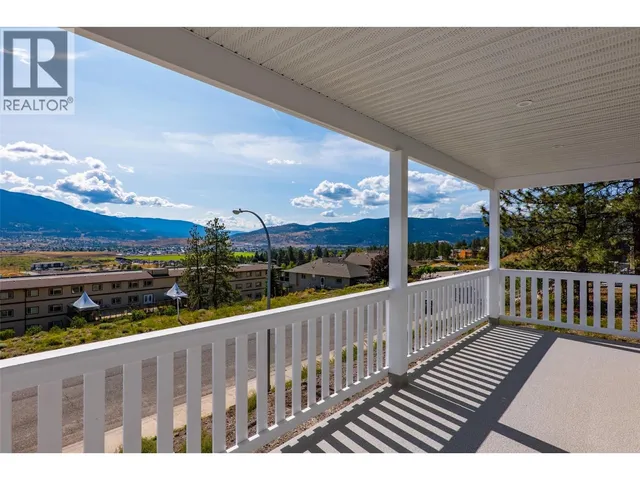2733 GRANDVIEW HEIGHTS, Merritt 5