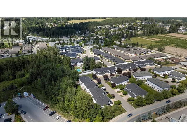 2 - 2951 11TH AVENUE NORTHEAST, Salmon Arm 5