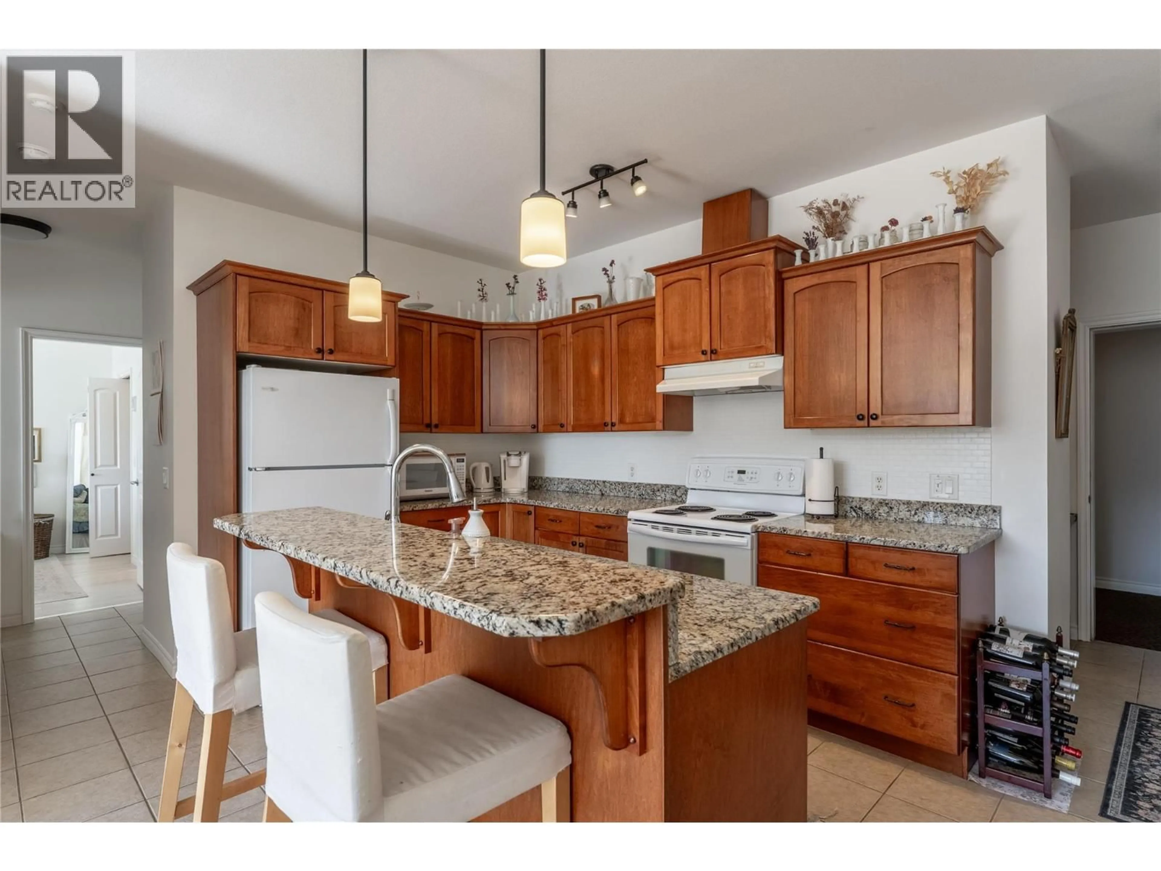 Open concept kitchen, unknown for 203 - 2523 SHANNON VIEW DRIVE, West Kelowna British Columbia V4T2Z7