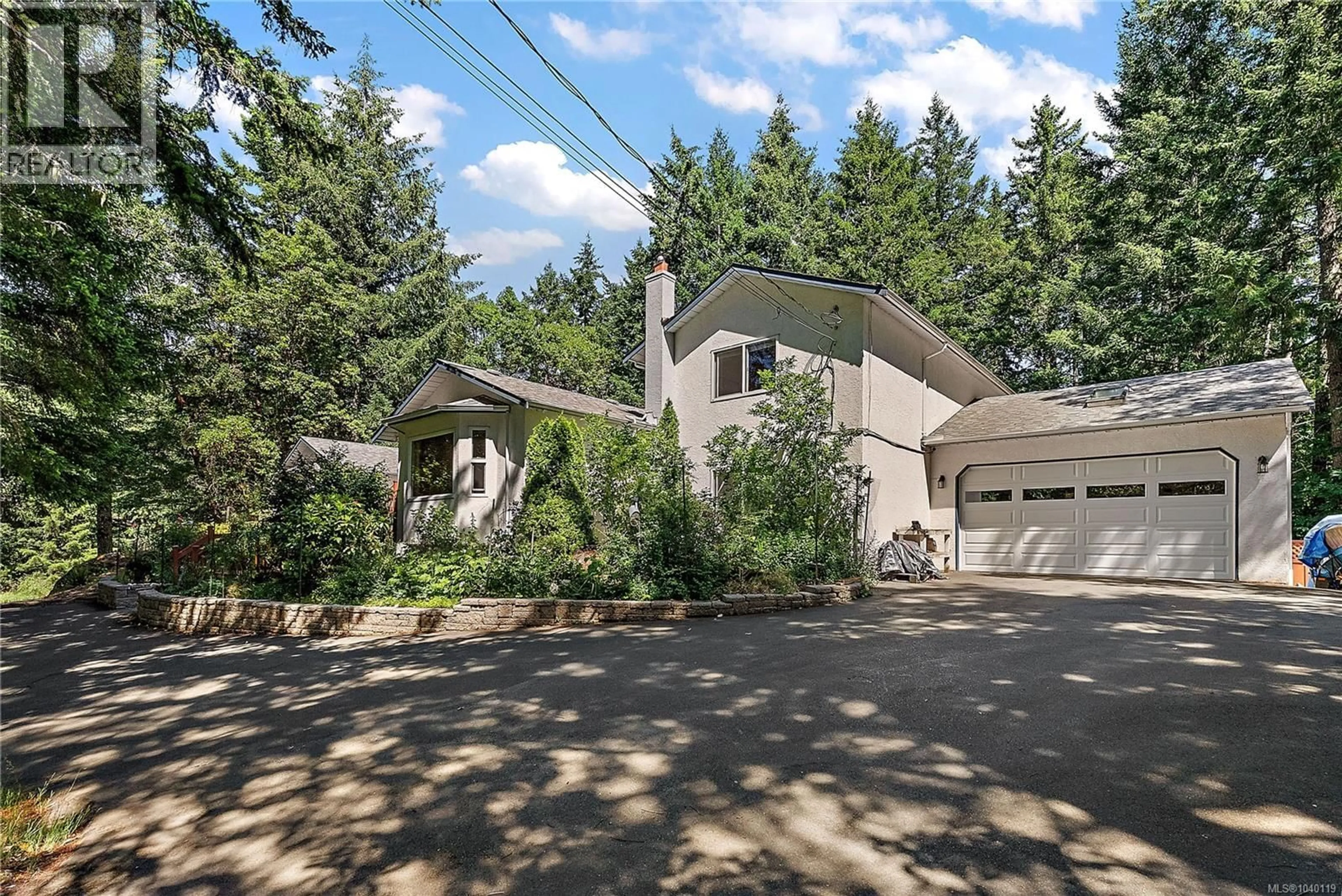 A pic from outside/outdoor area/front of a property/back of a property/a pic from drone, street for 816 FINLAYSON ARM ROAD, Highlands British Columbia V9B6E5