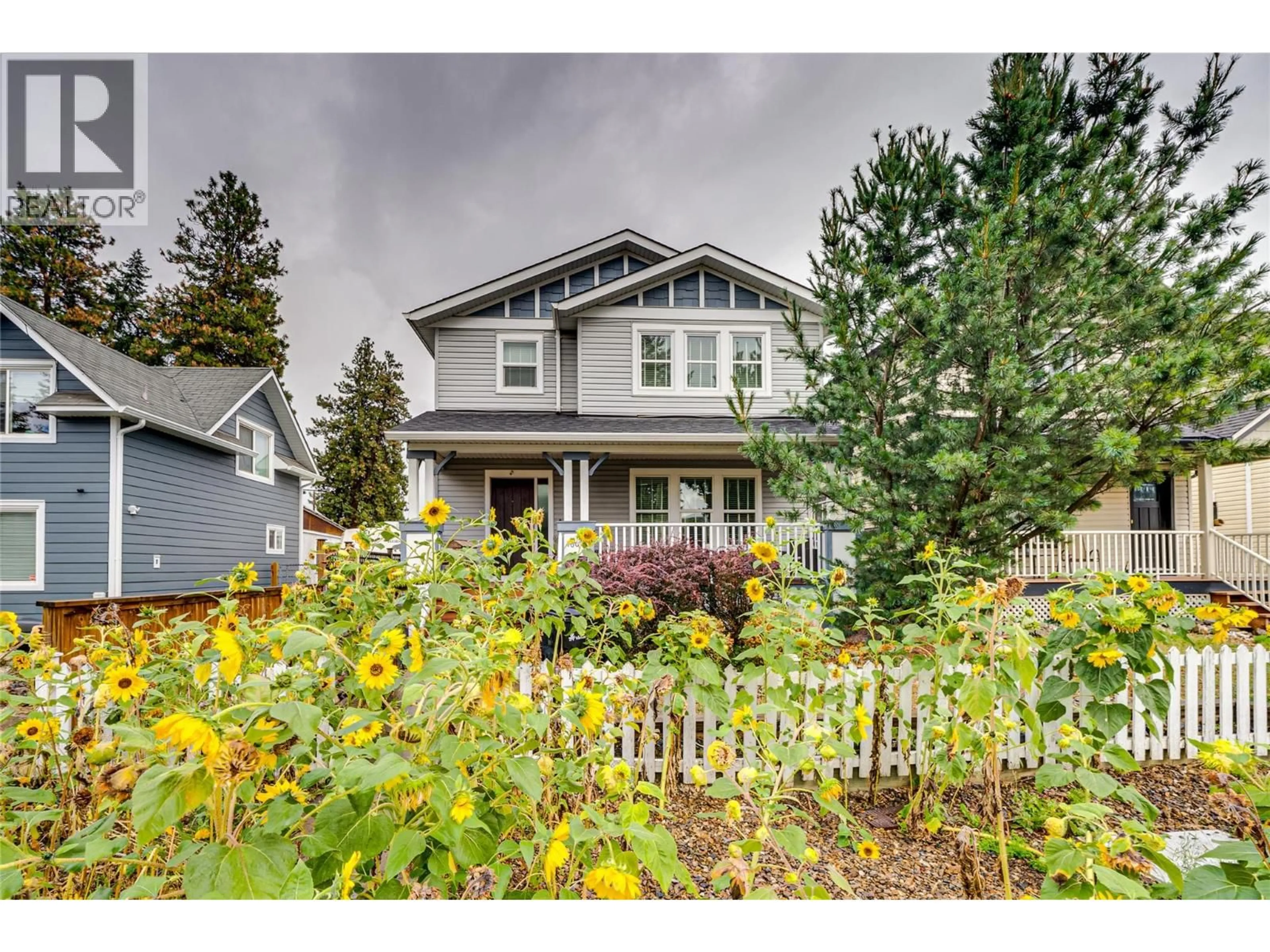 Home with vinyl exterior material, street for 4607C 20 STREET, Vernon British Columbia V1T4E6