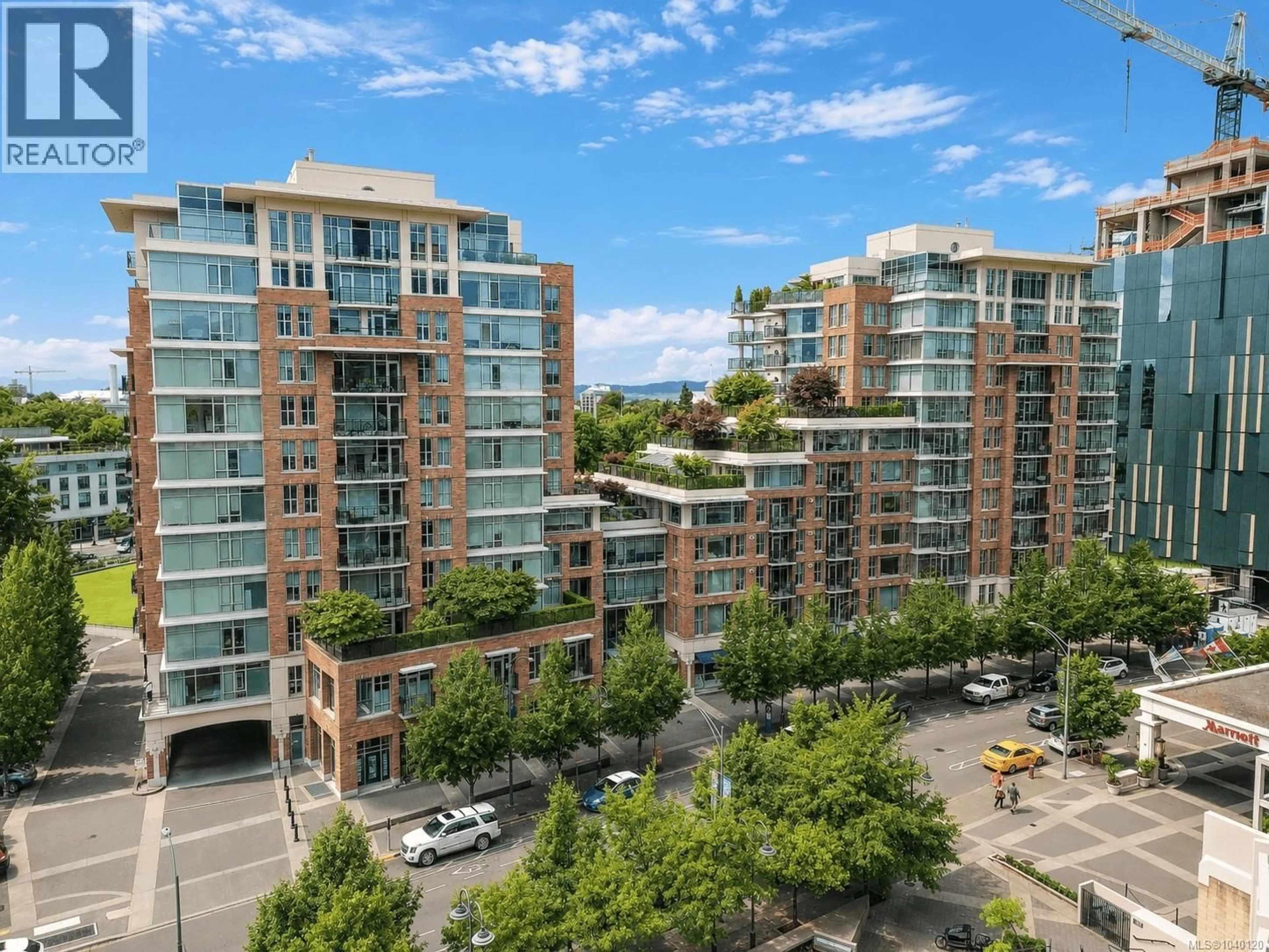 A pic from outside/outdoor area/front of a property/back of a property/a pic from drone, city buildings view from balcony for S204 - 737 HUMBOLDT STREET, Victoria British Columbia V8W1B1