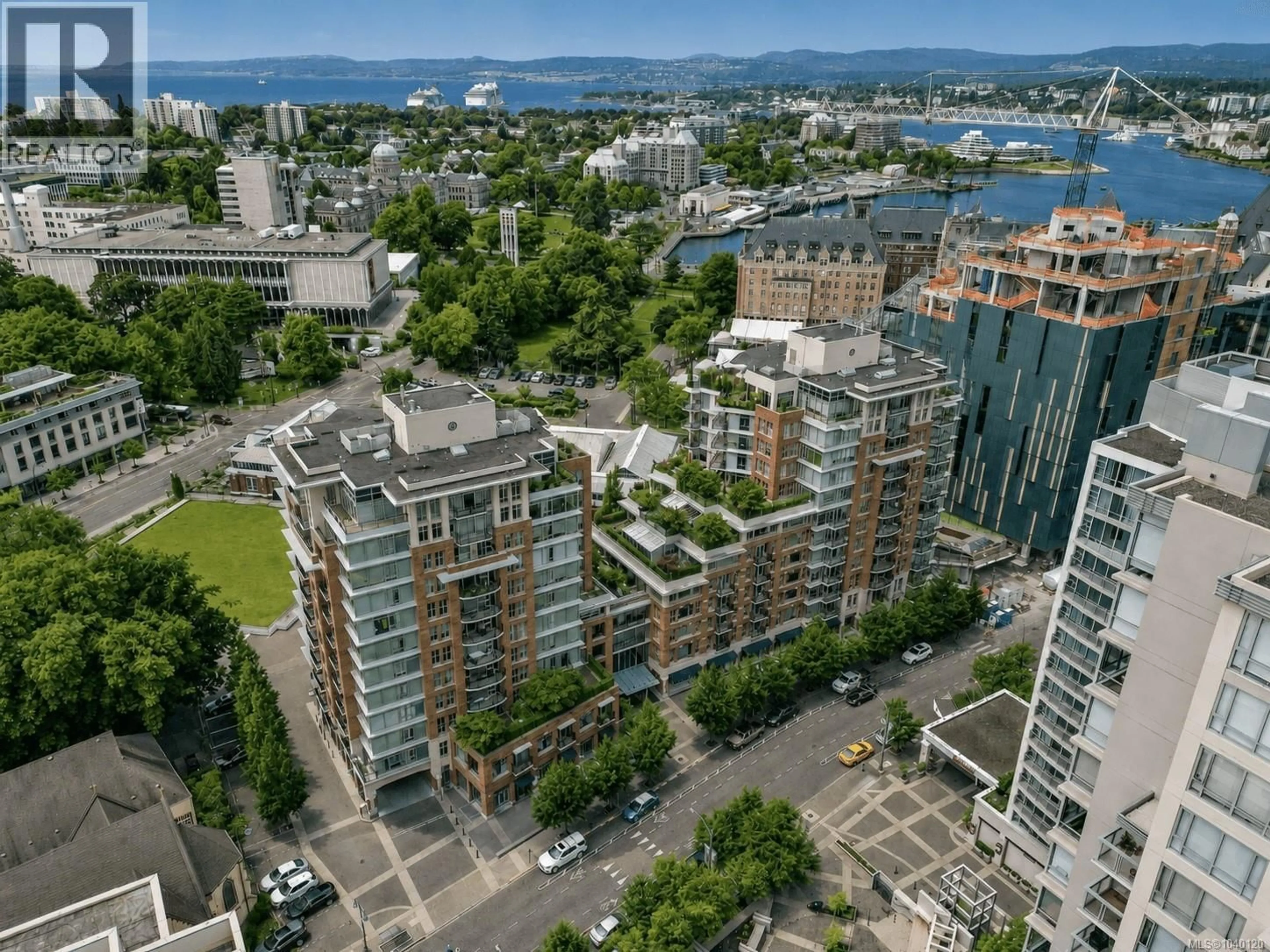 A pic from outside/outdoor area/front of a property/back of a property/a pic from drone, city buildings view from balcony for S204 - 737 HUMBOLDT STREET, Victoria British Columbia V8W1B1