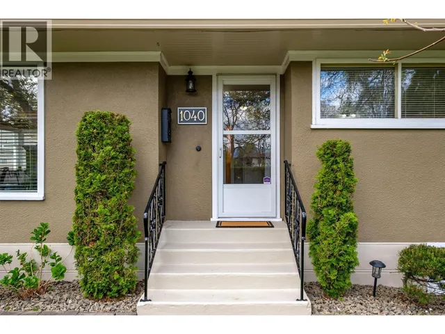 1040 LAURIER AVENUE, Kelowna 4